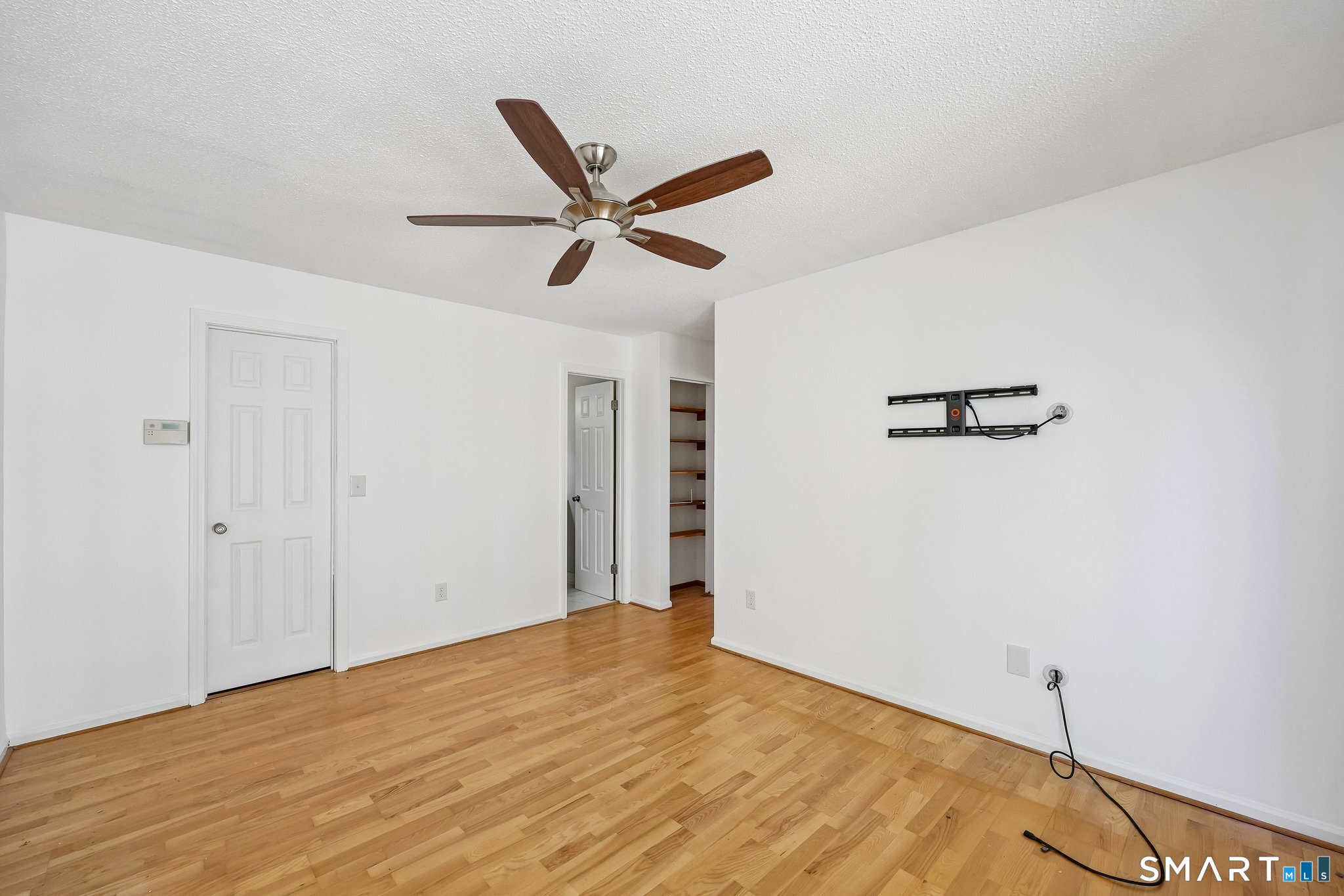 621 Longfellow Drive Unit #621 photo 14