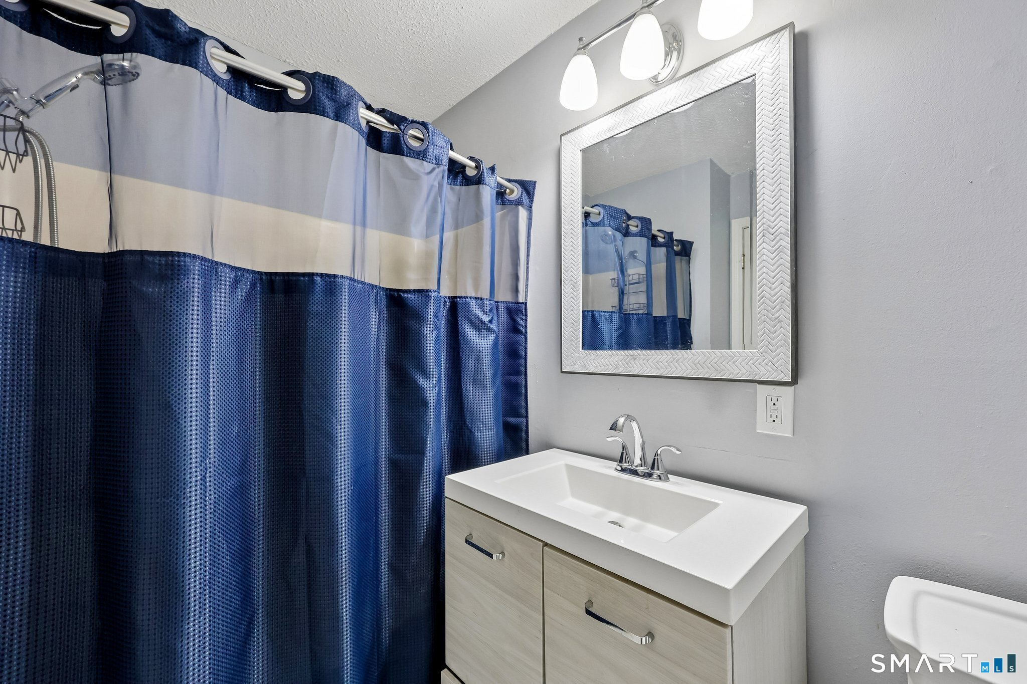 621 Longfellow Drive Unit #621 photo 18