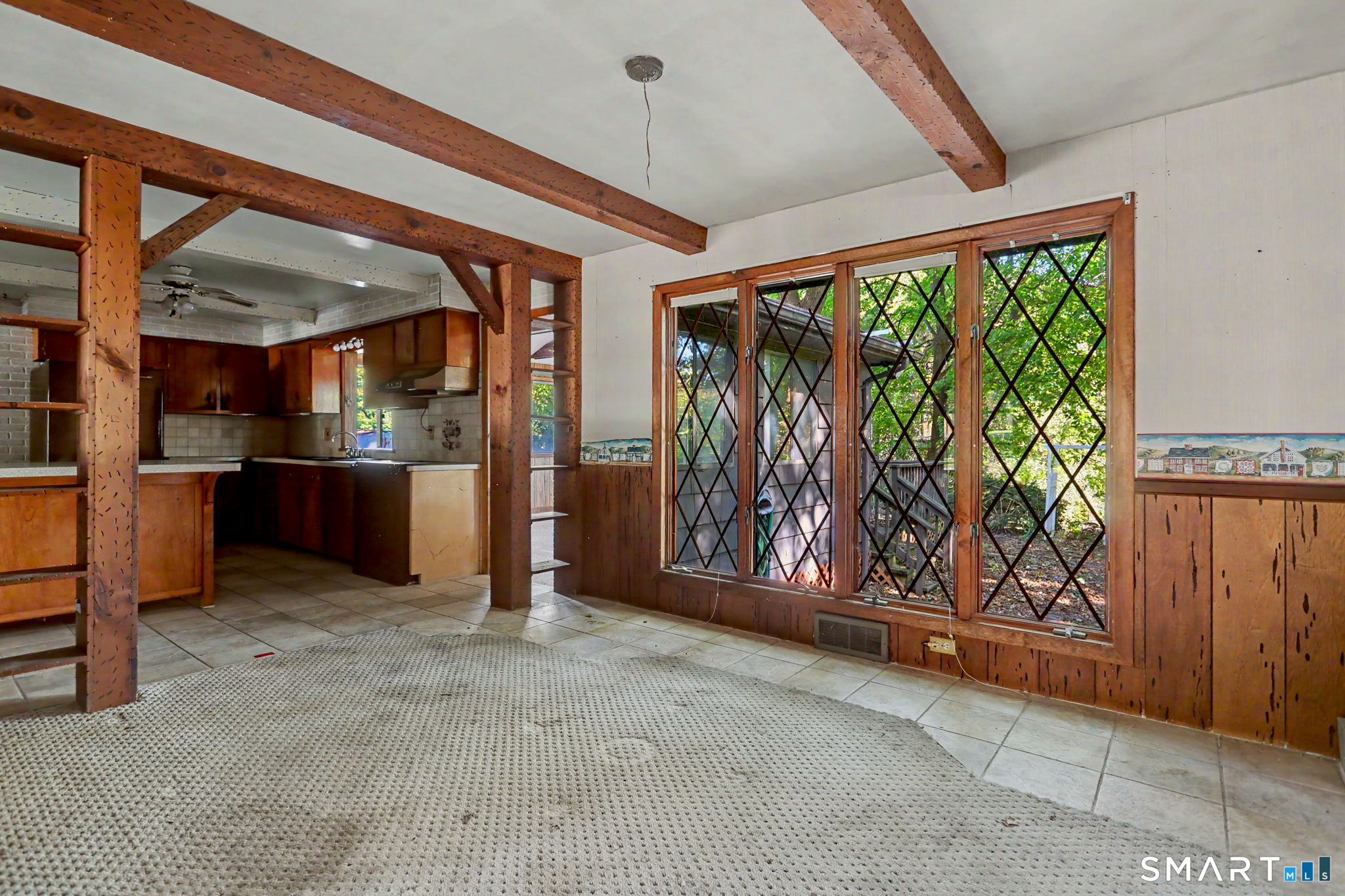1746 Huntington Road photo 11