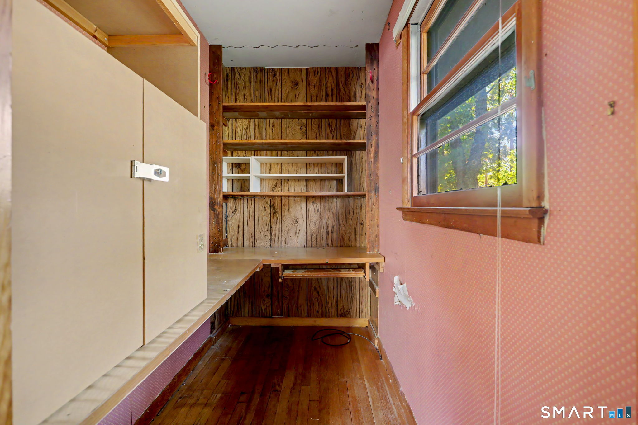 1746 Huntington Road photo 23