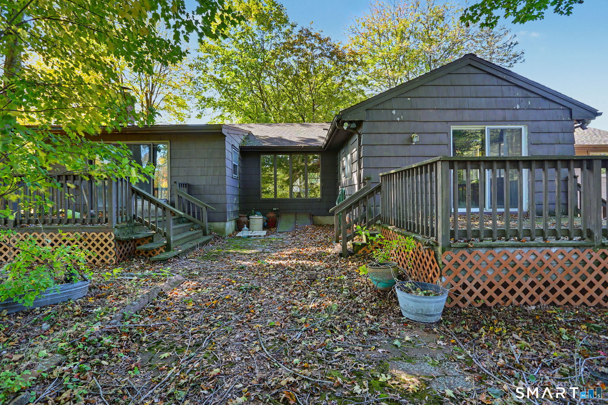 1746 Huntington Road photo 28