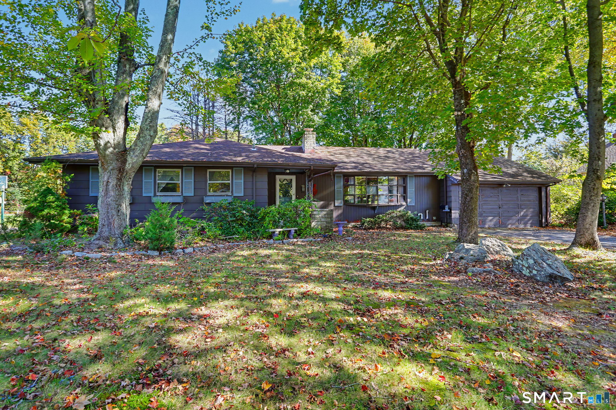 1746 Huntington Road photo 29