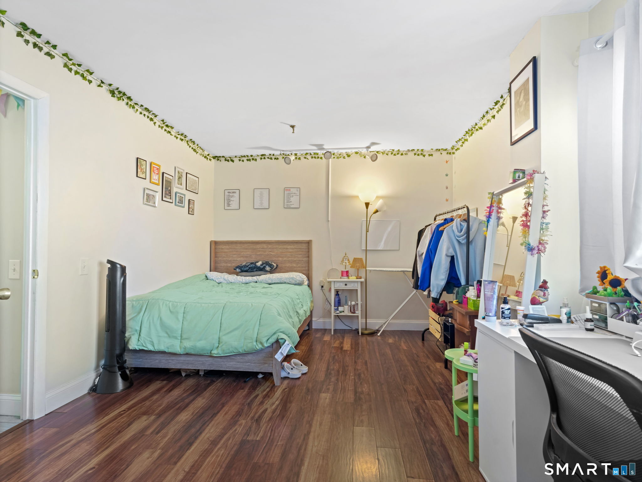 51 Schuyler Avenue, Unit 5C — photo 10