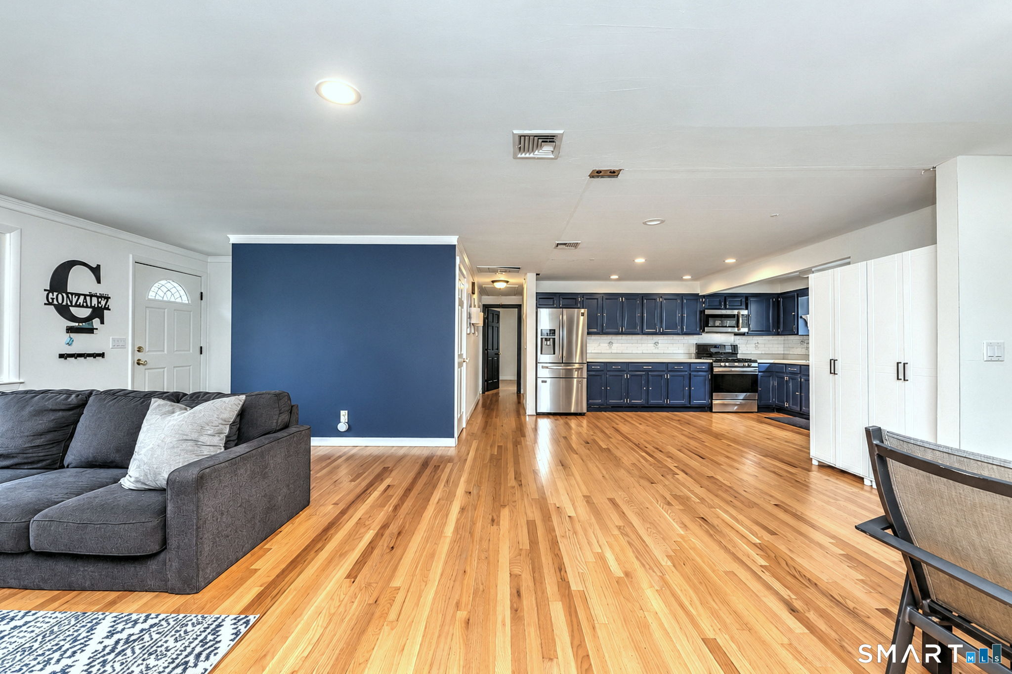 109 Saint Charles Avenue — photo 18