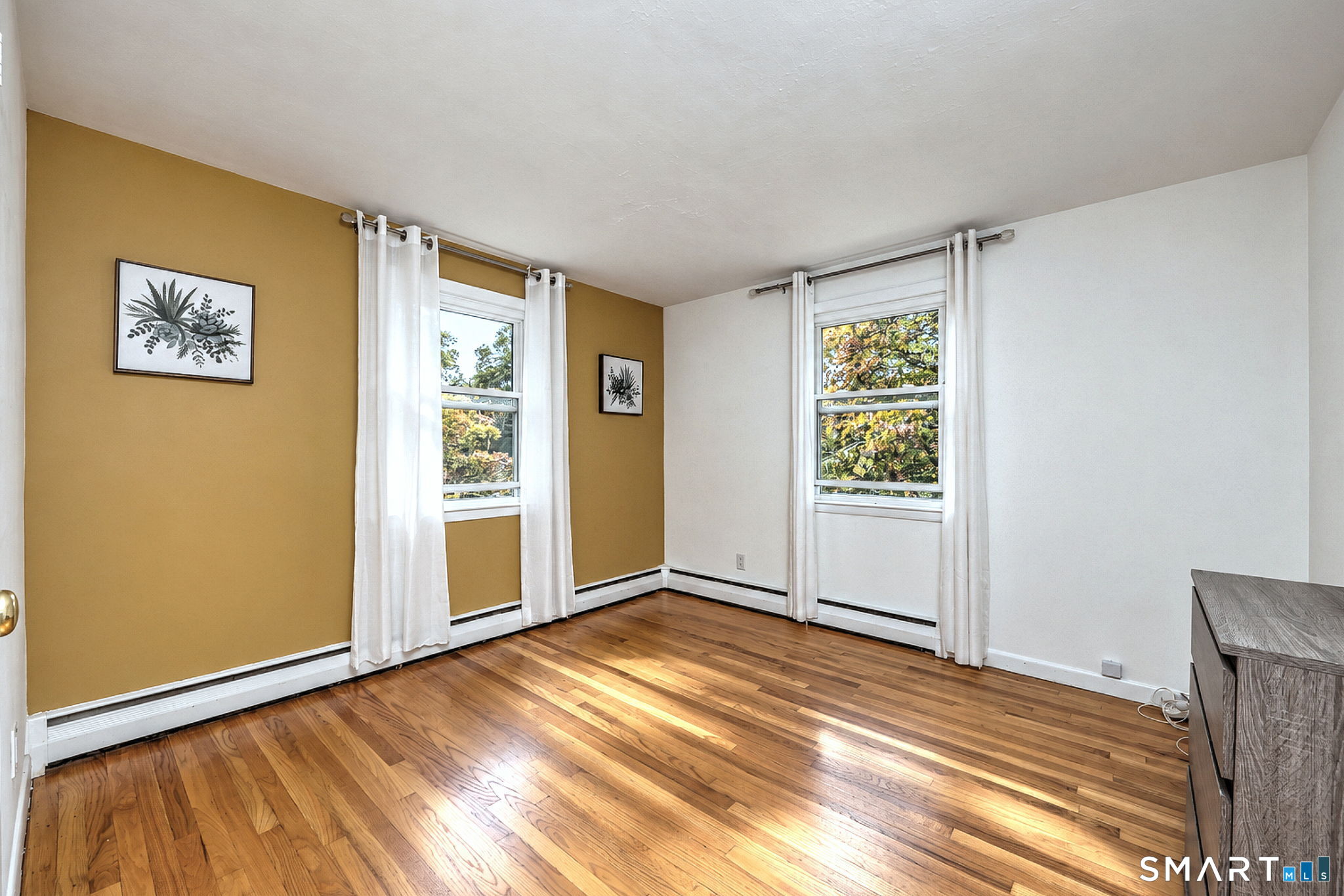 109 Saint Charles Avenue — photo 24