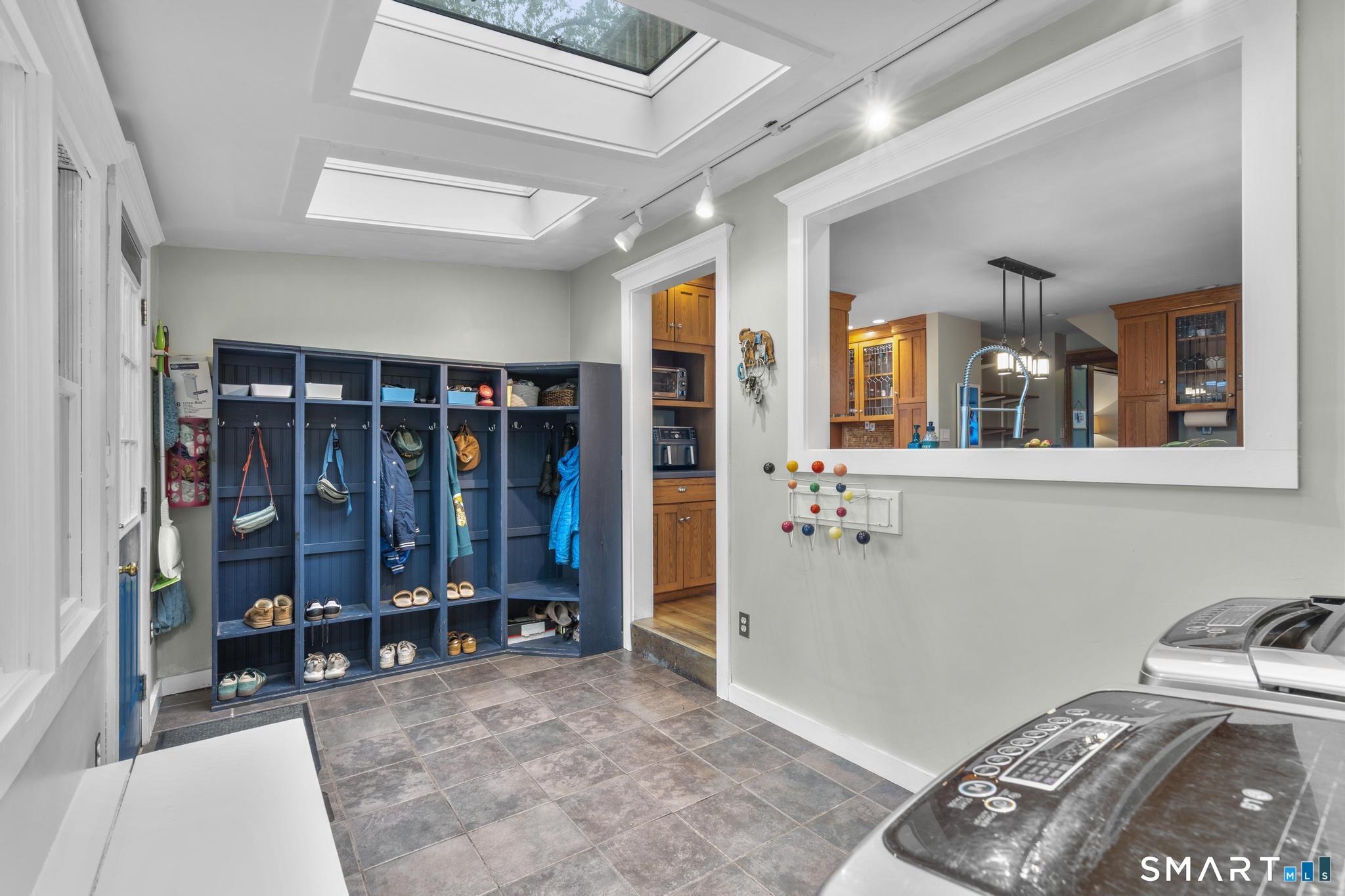 147 Alden Avenue photo 19