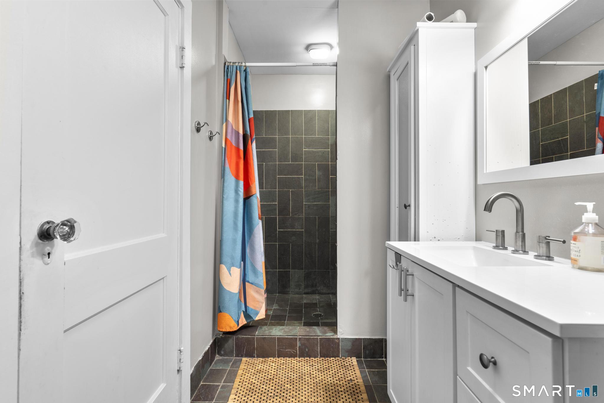 147 Alden Avenue photo 24