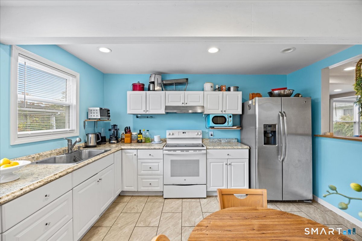 78 Clover Street photo 12