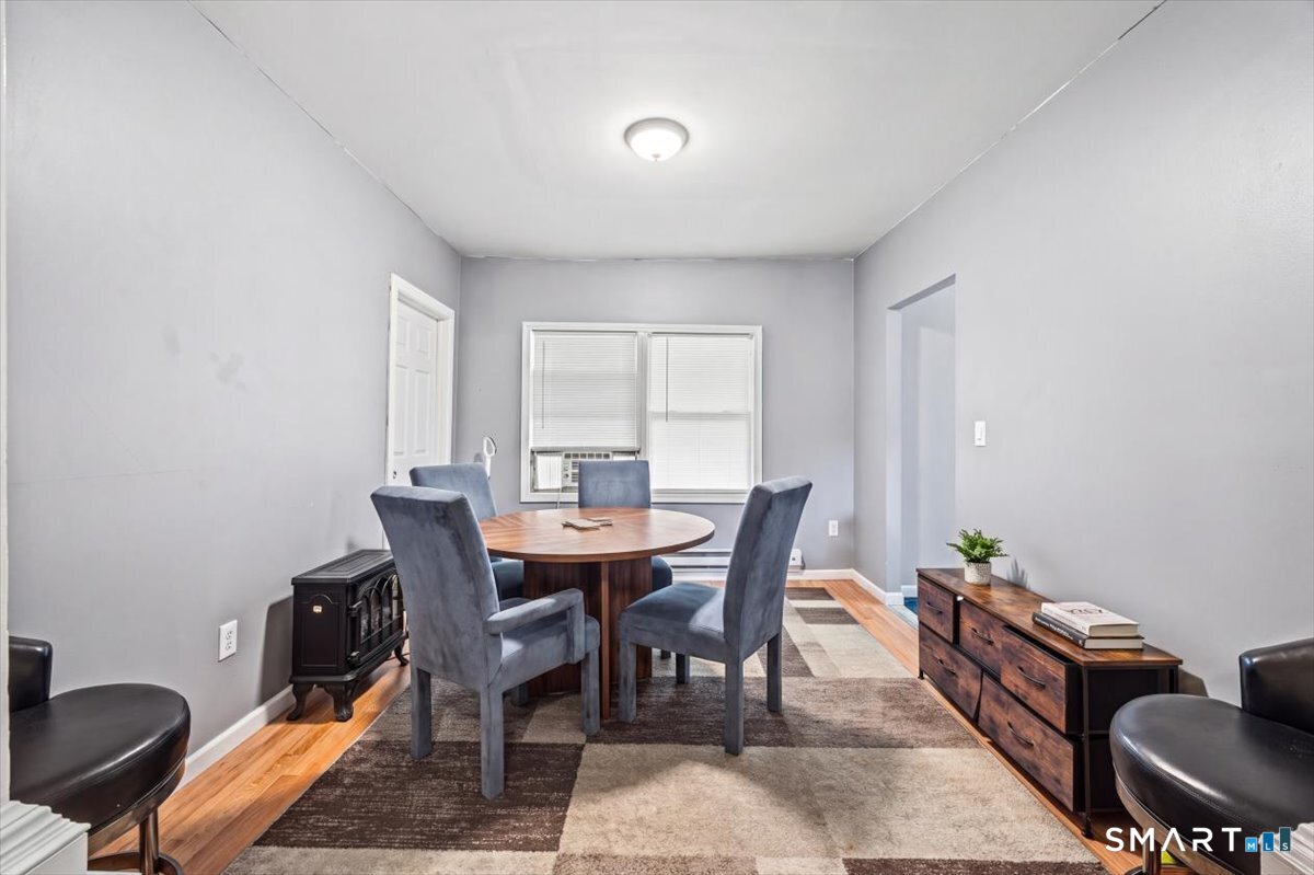 78 Clover Street photo 17
