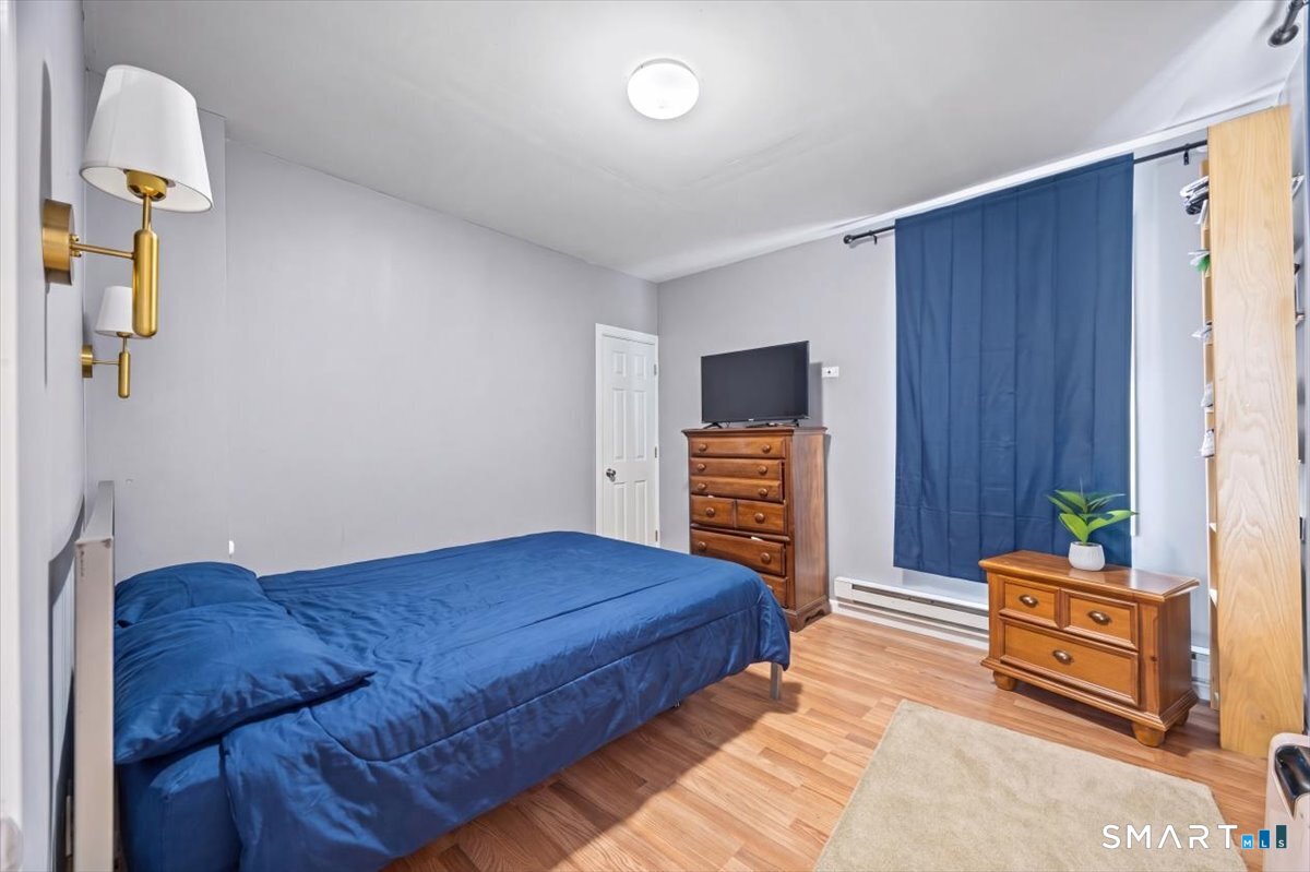 78 Clover Street photo 18