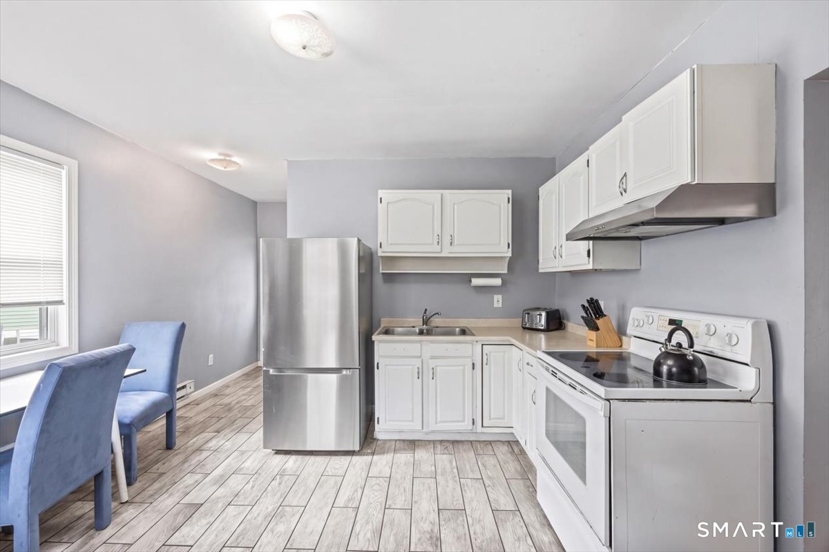 78 Clover Street photo 19