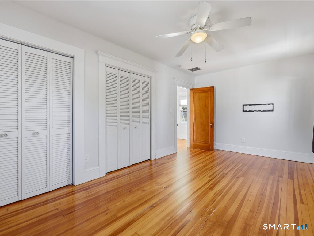 41 Florence Avenue photo 26
