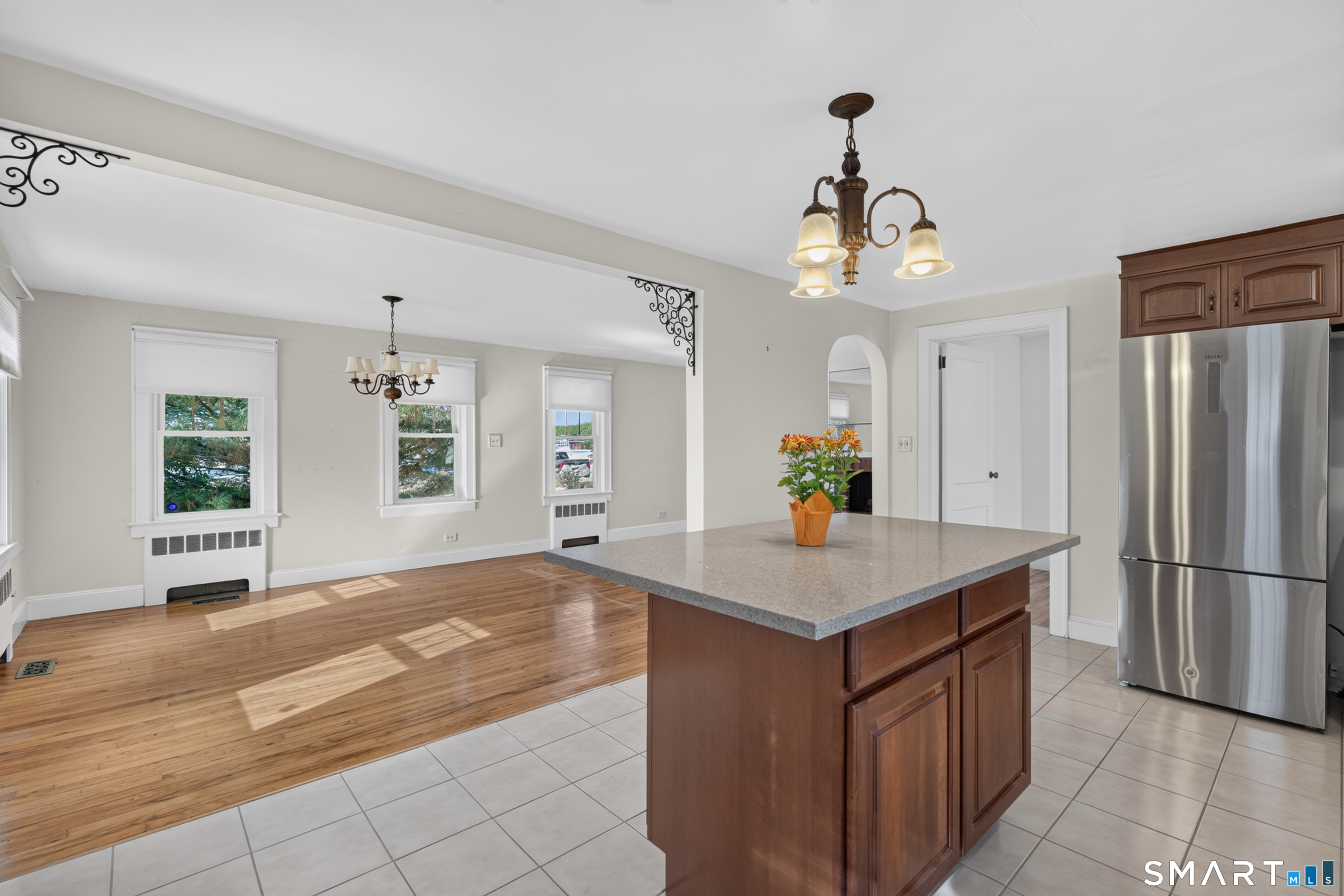 225 North Water Street photo 13