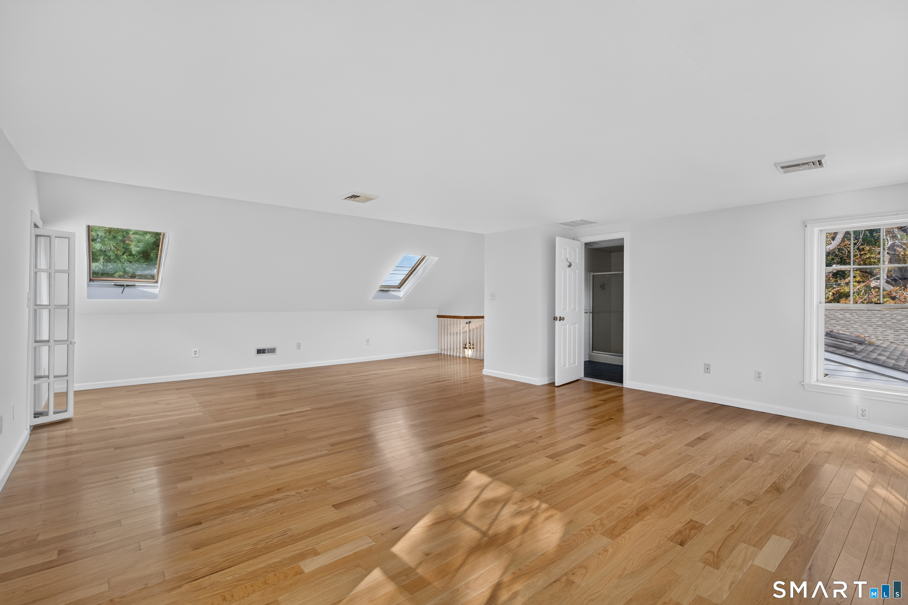 225 North Water Street photo 19