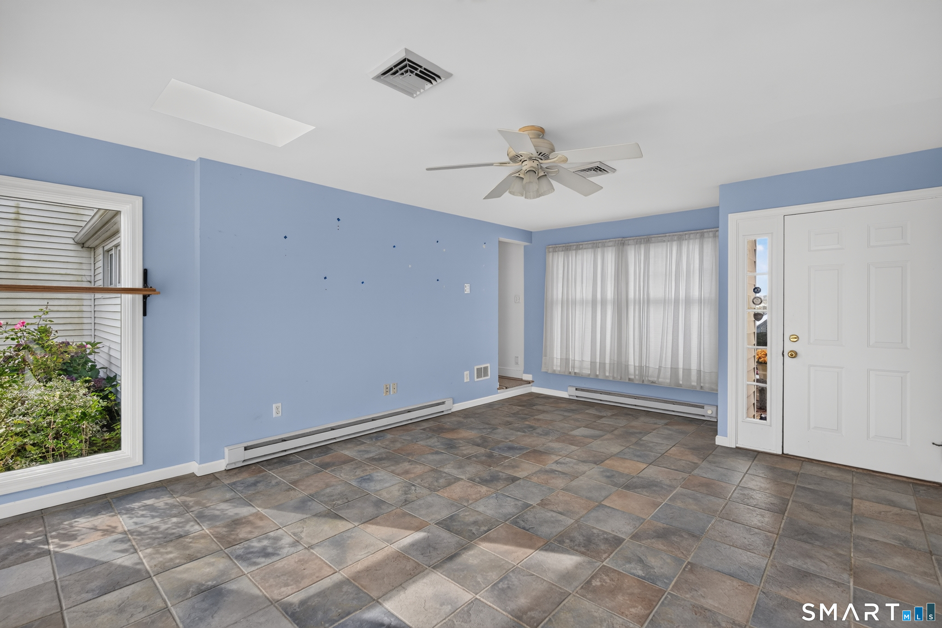 225 North Water Street photo 23