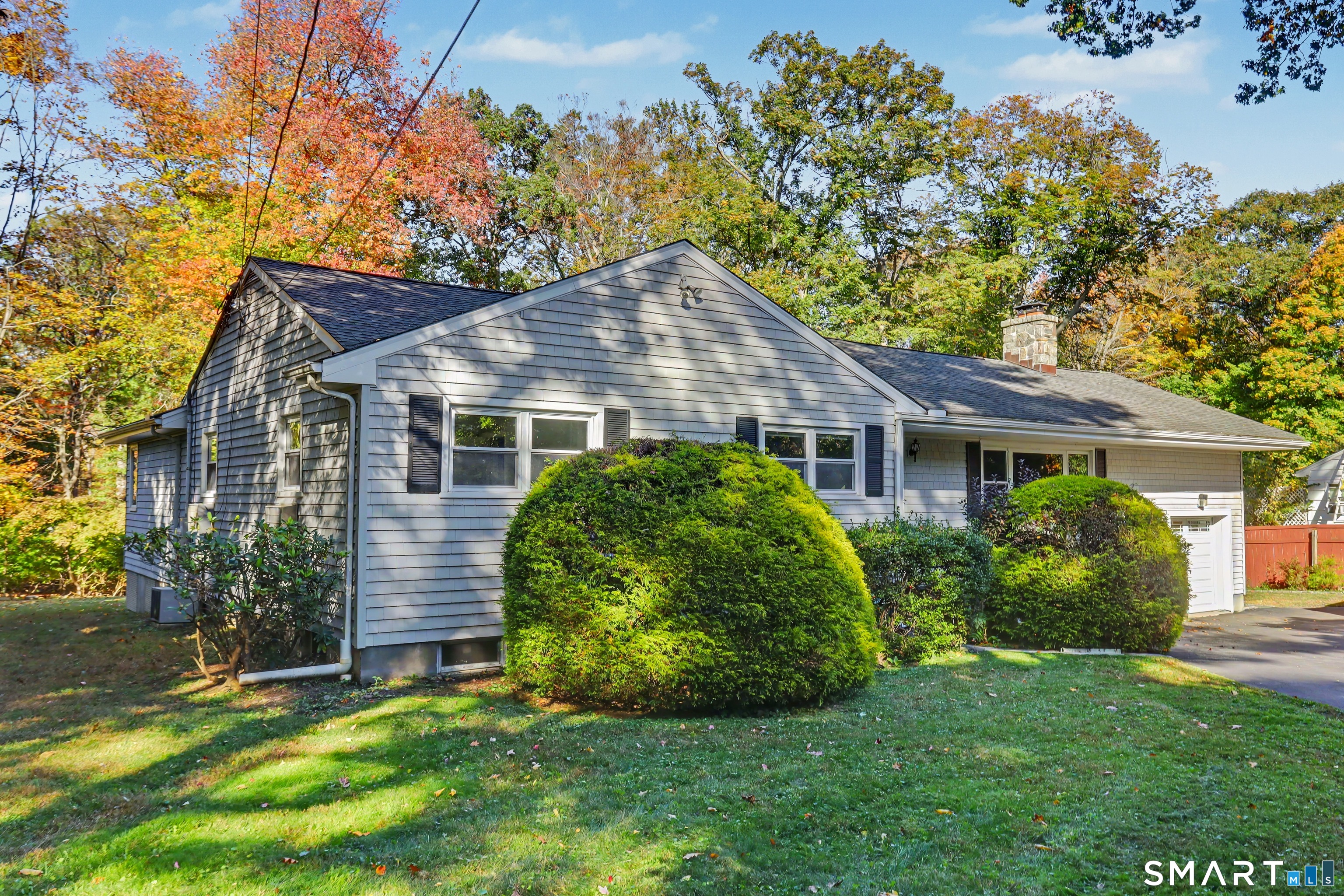 10 Jennifer Road — photo 36