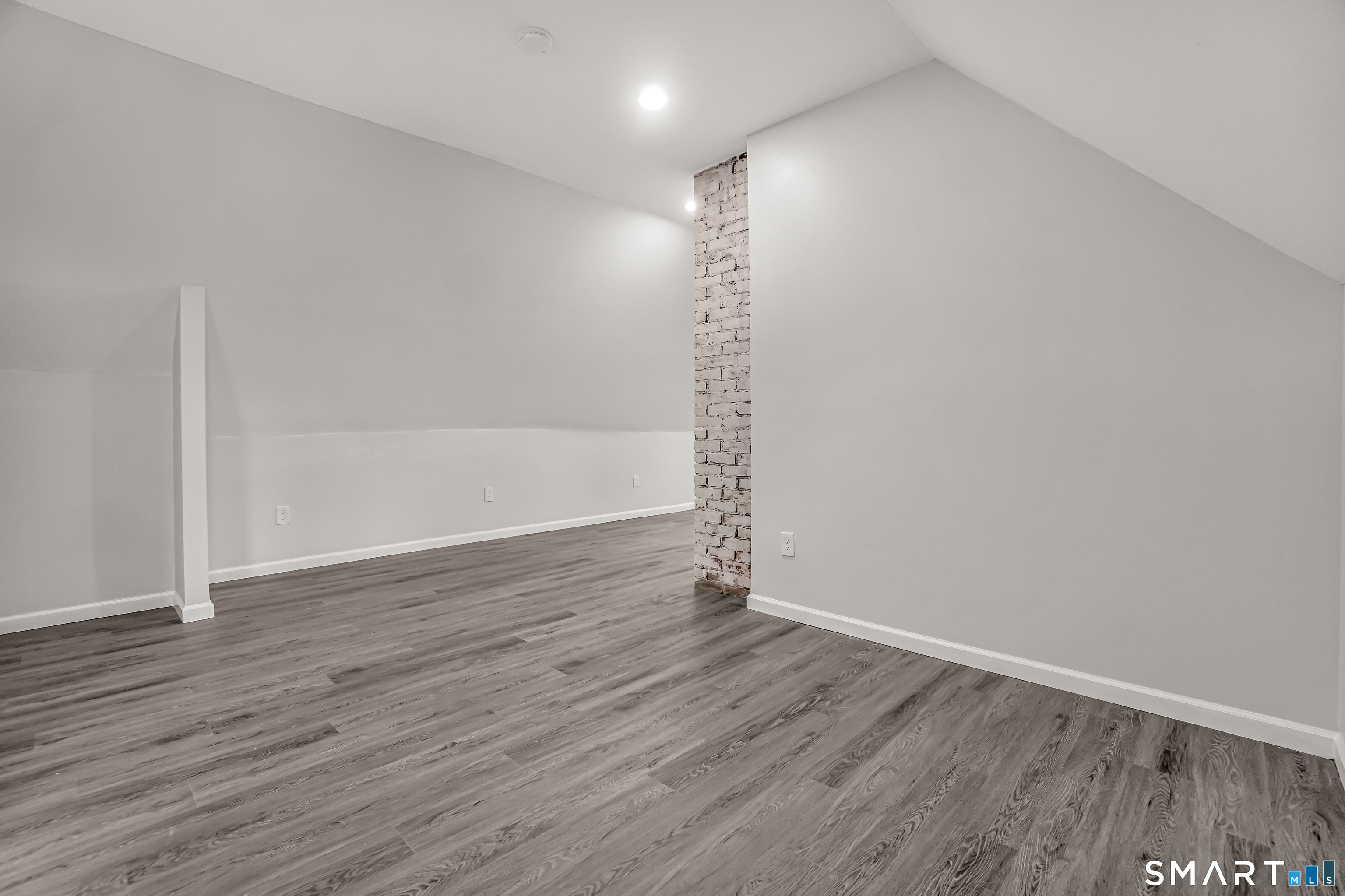 50 Anthony Street photo 32