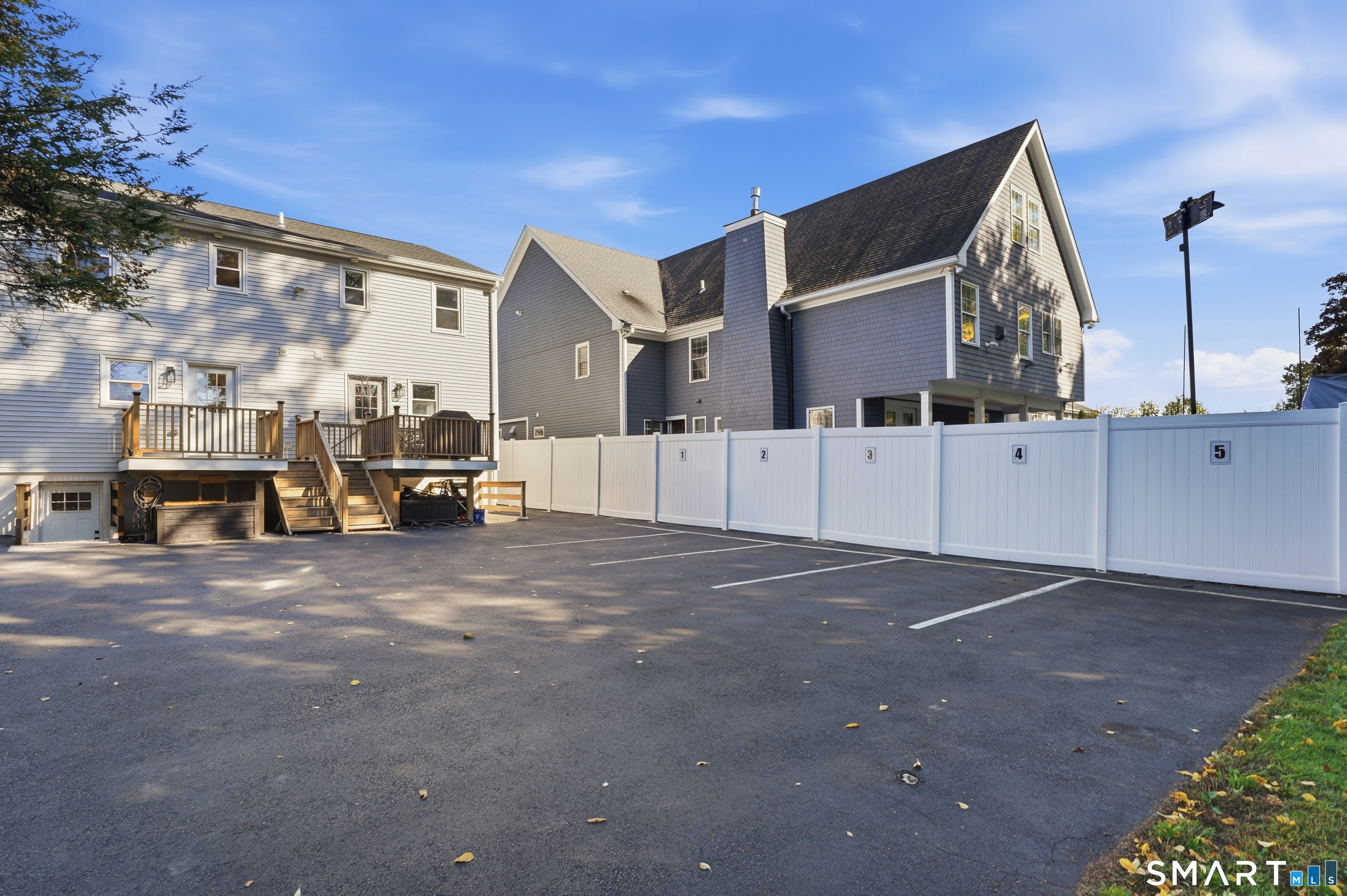 59 Clinton Avenue photo 22