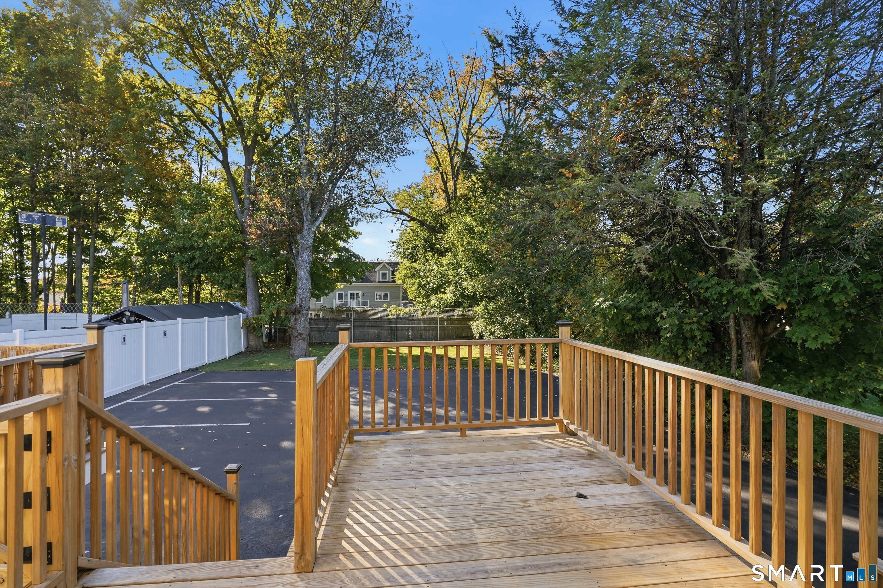59 Clinton Avenue photo 21