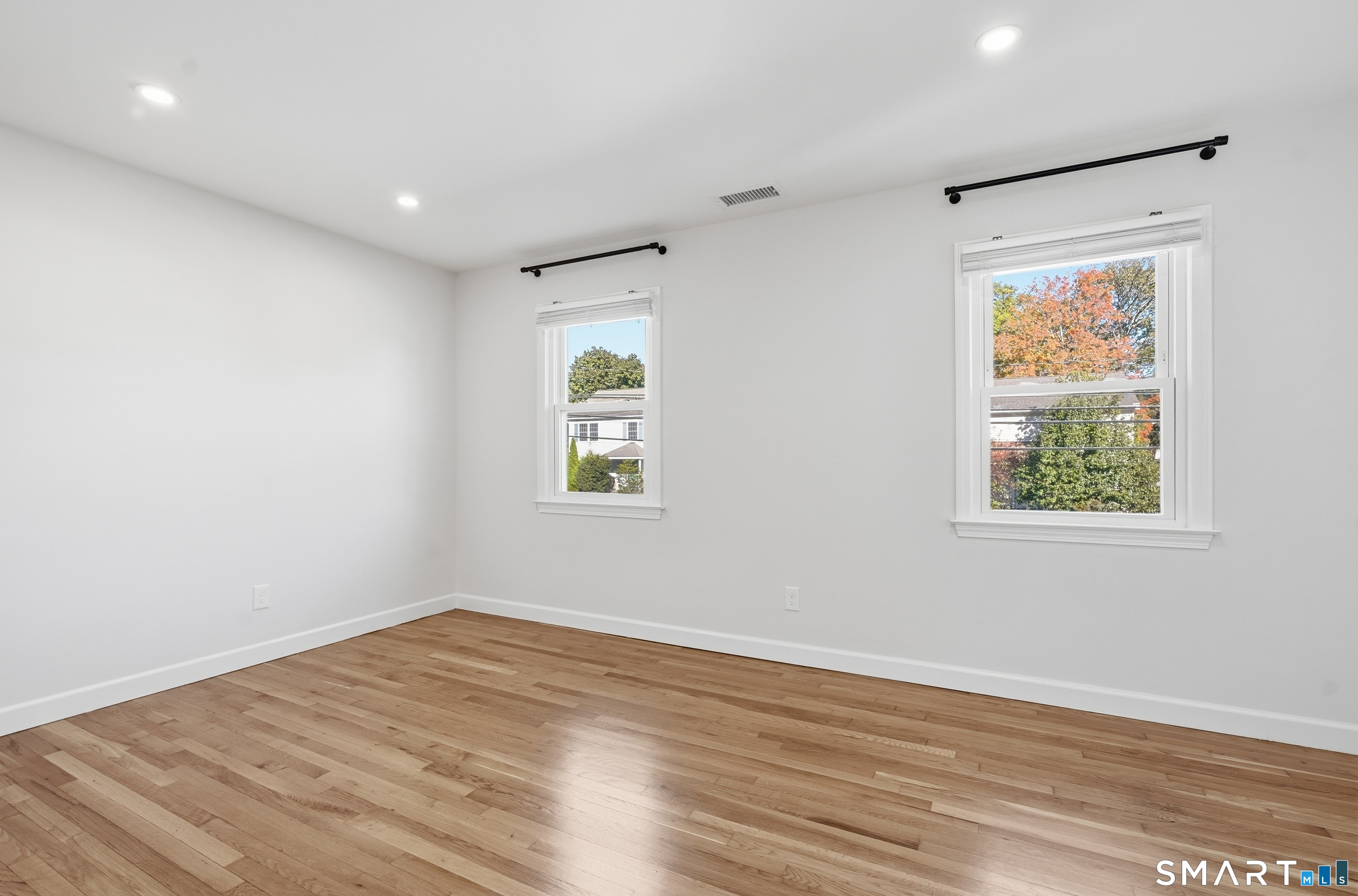 59 Clinton Avenue photo 12