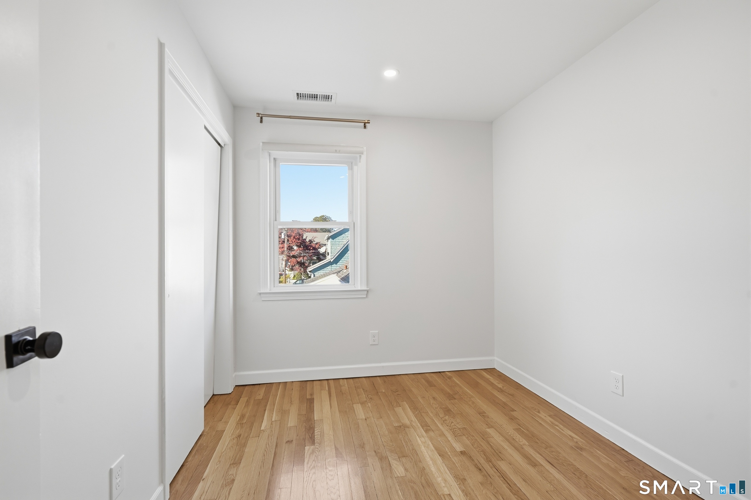 59 Clinton Avenue photo 14