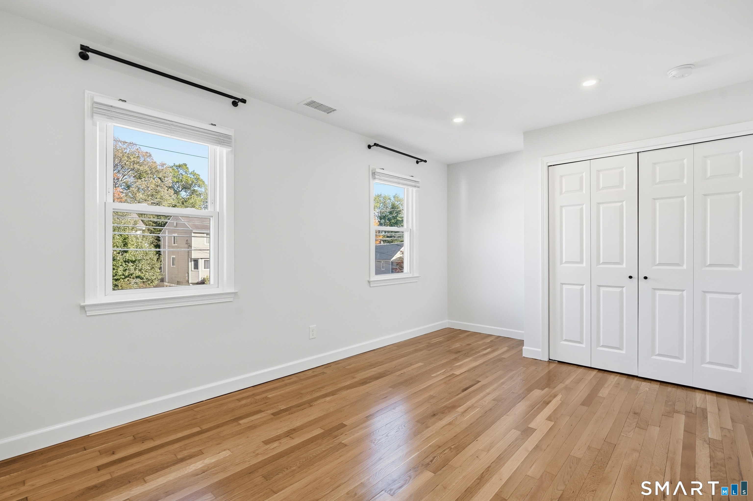 59 Clinton Avenue photo 11