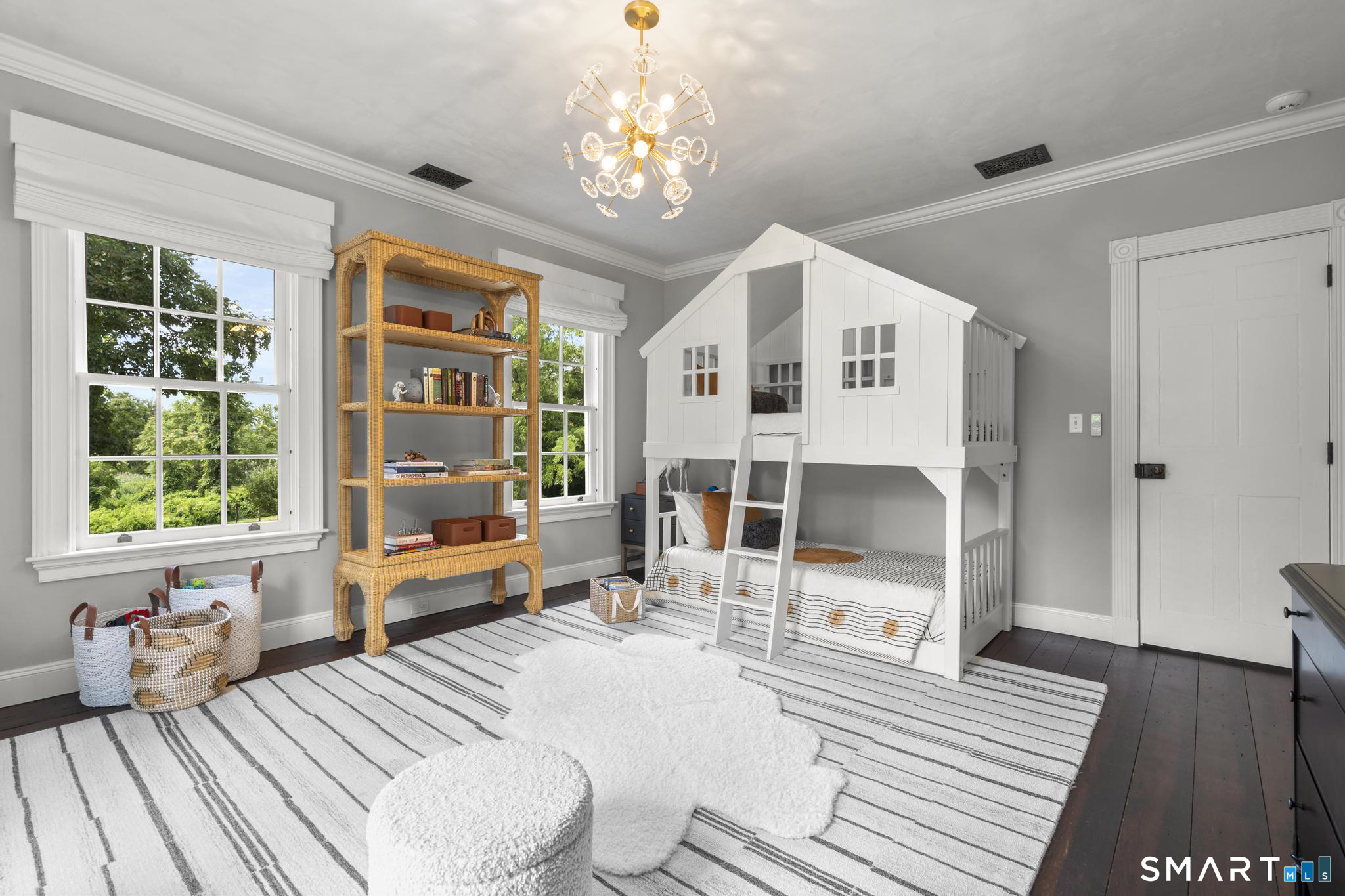 Additional view of 98 Banks Place