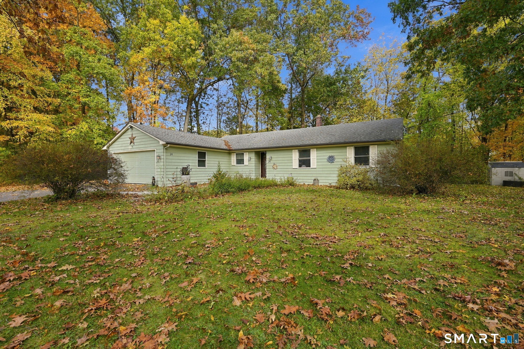 24 Raymond Road photo 38