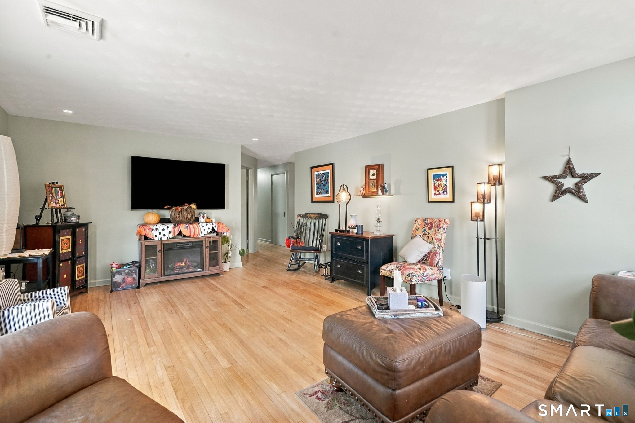 24 Raymond Road photo 13
