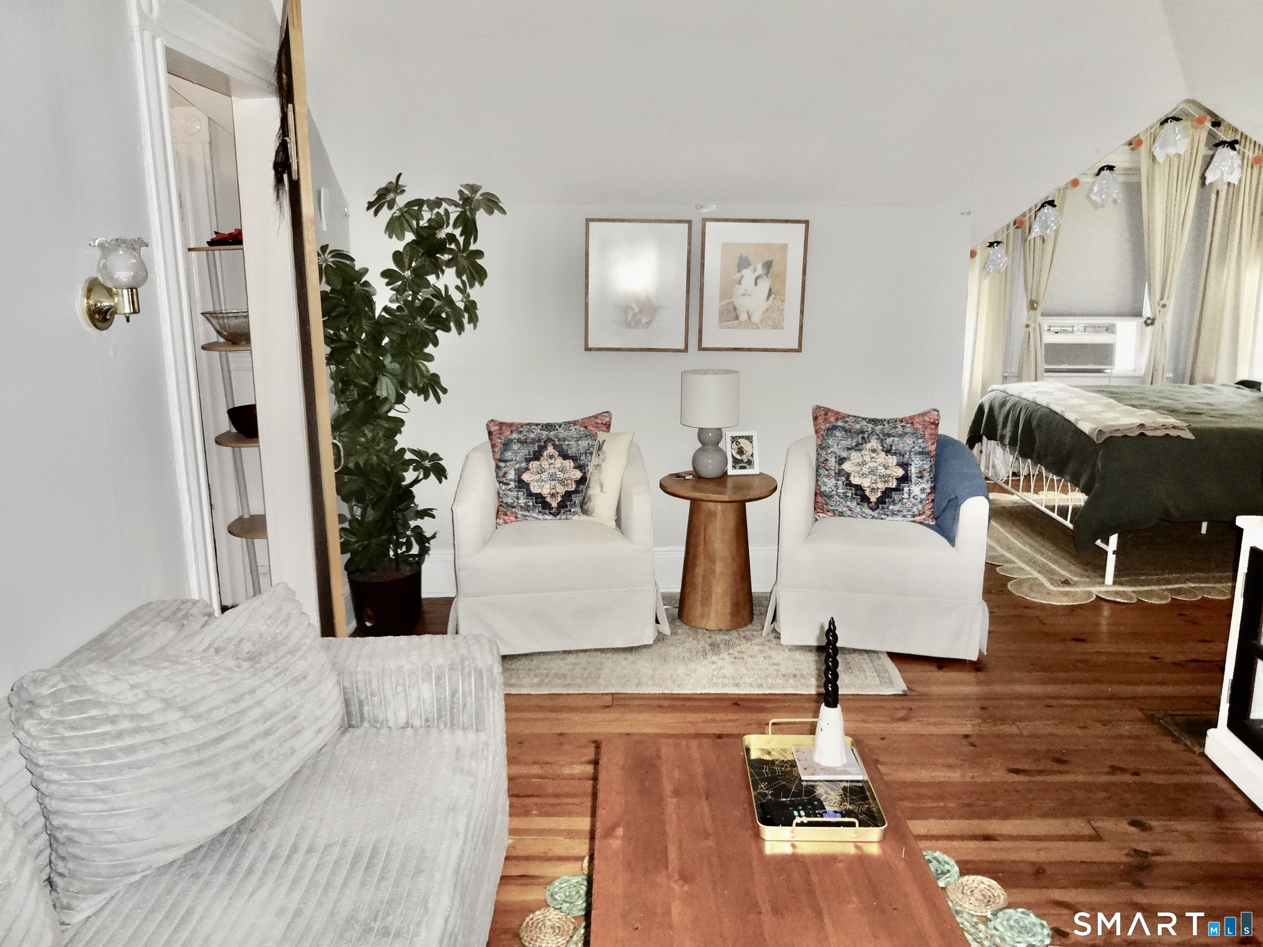 160 Morehouse Street photo 31