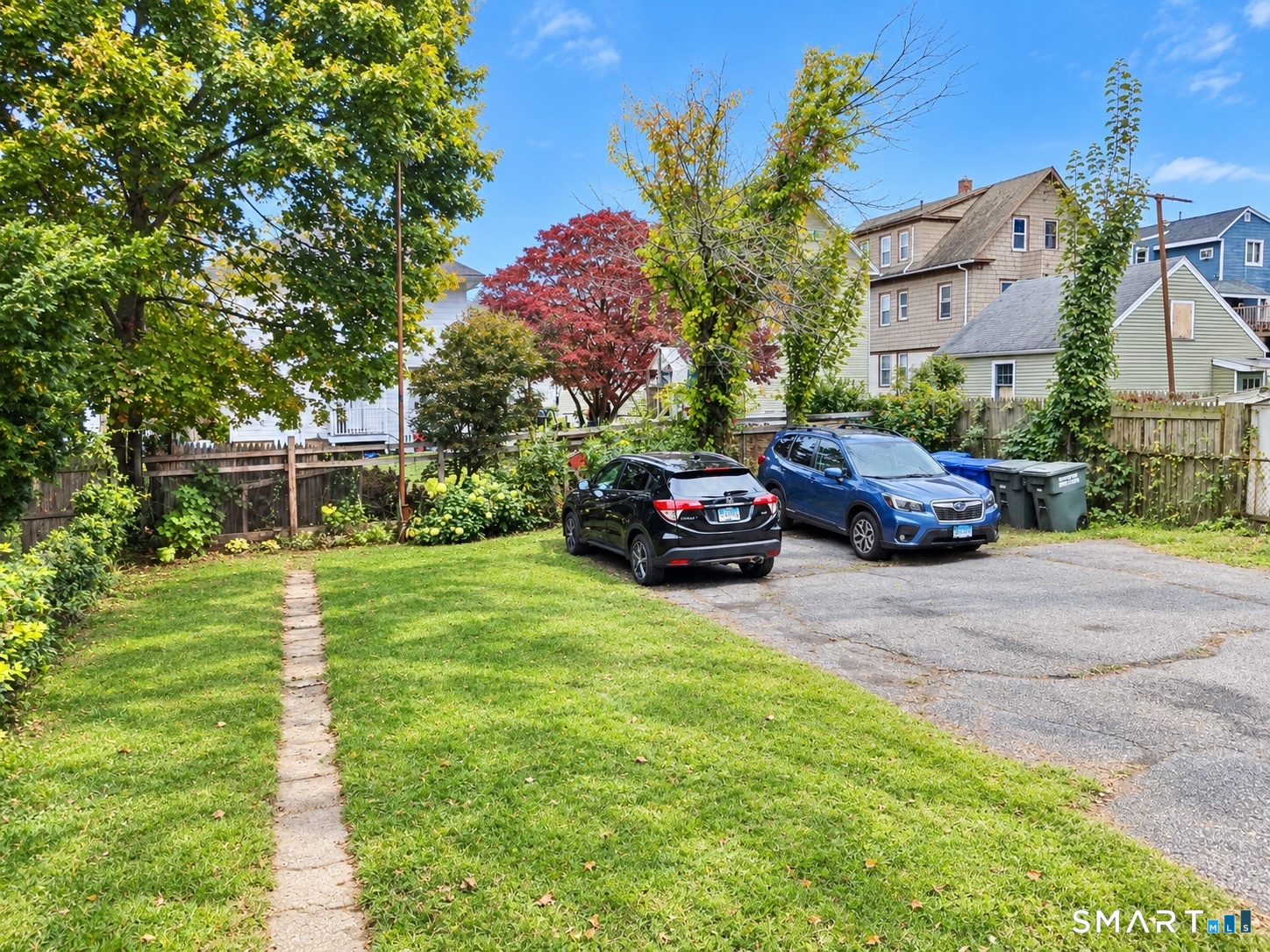 160 Morehouse Street photo 40