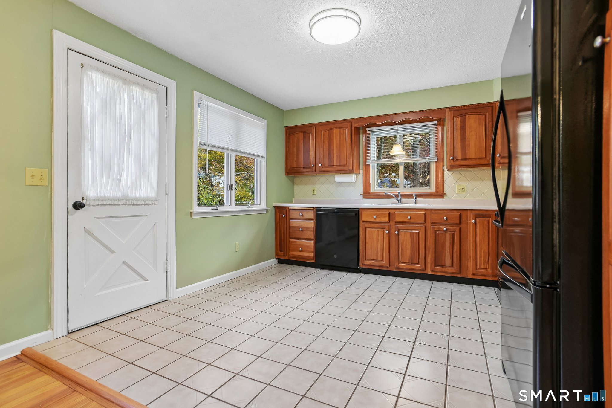 32 Wildwood Lane photo 13