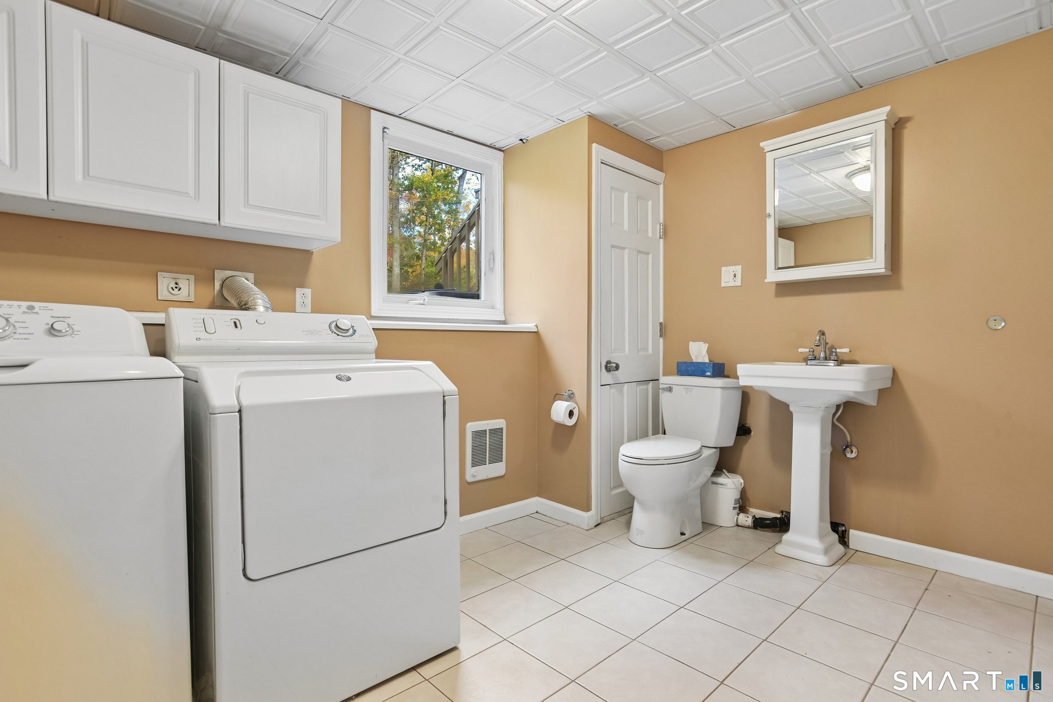32 Wildwood Lane photo 26