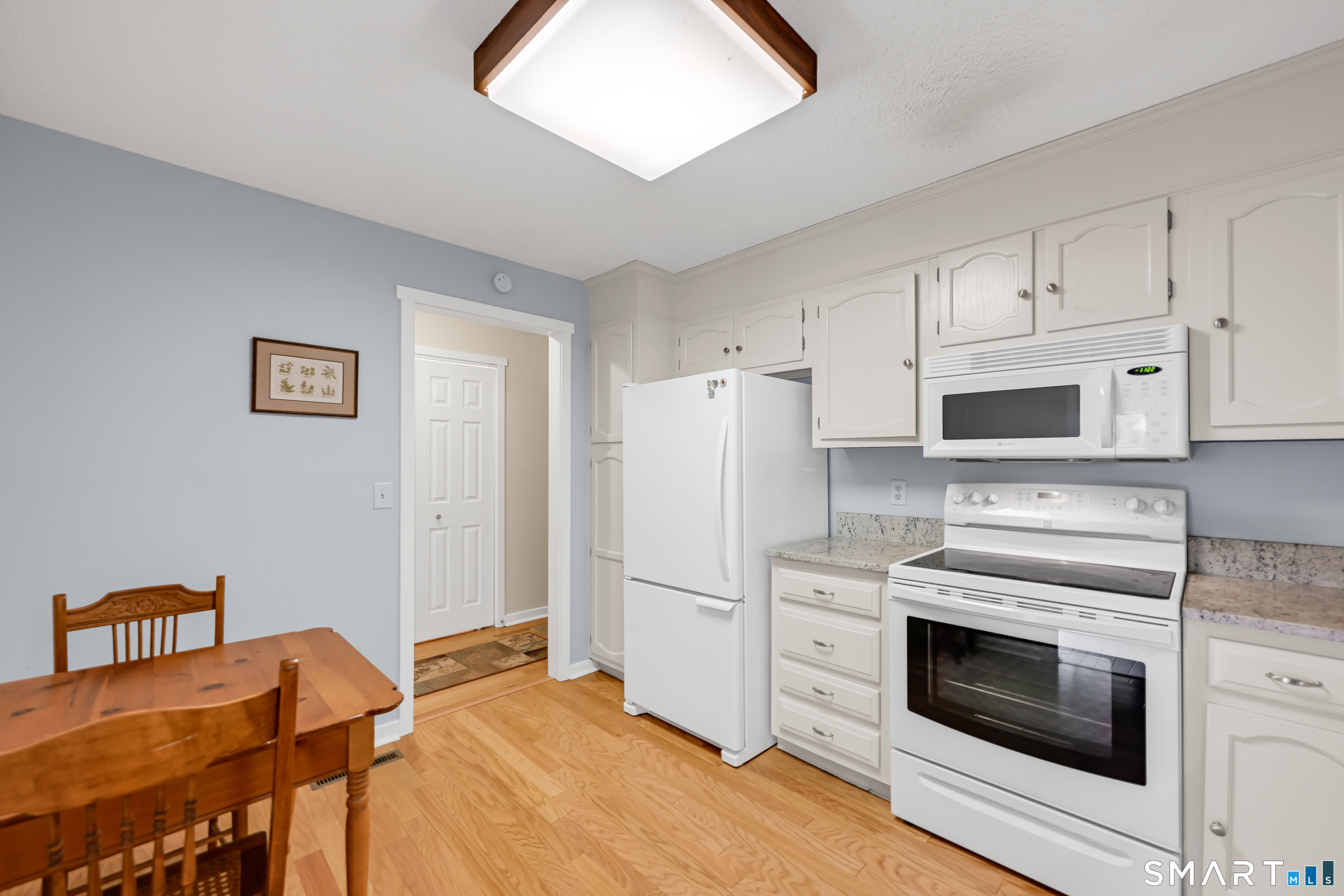 10 Hickory Hill Unit #10 photo 11