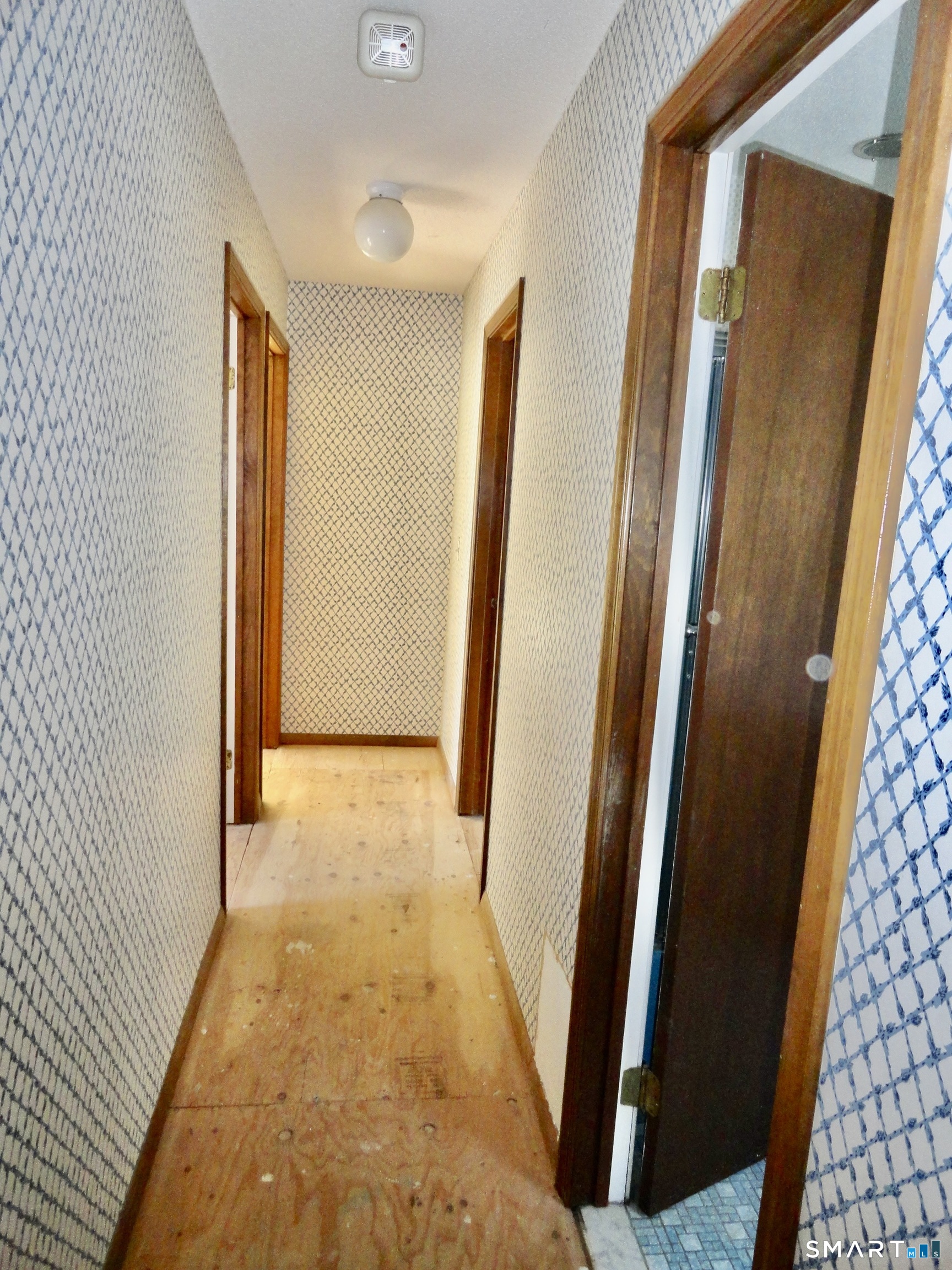 55 Wedgewood Drive photo 14