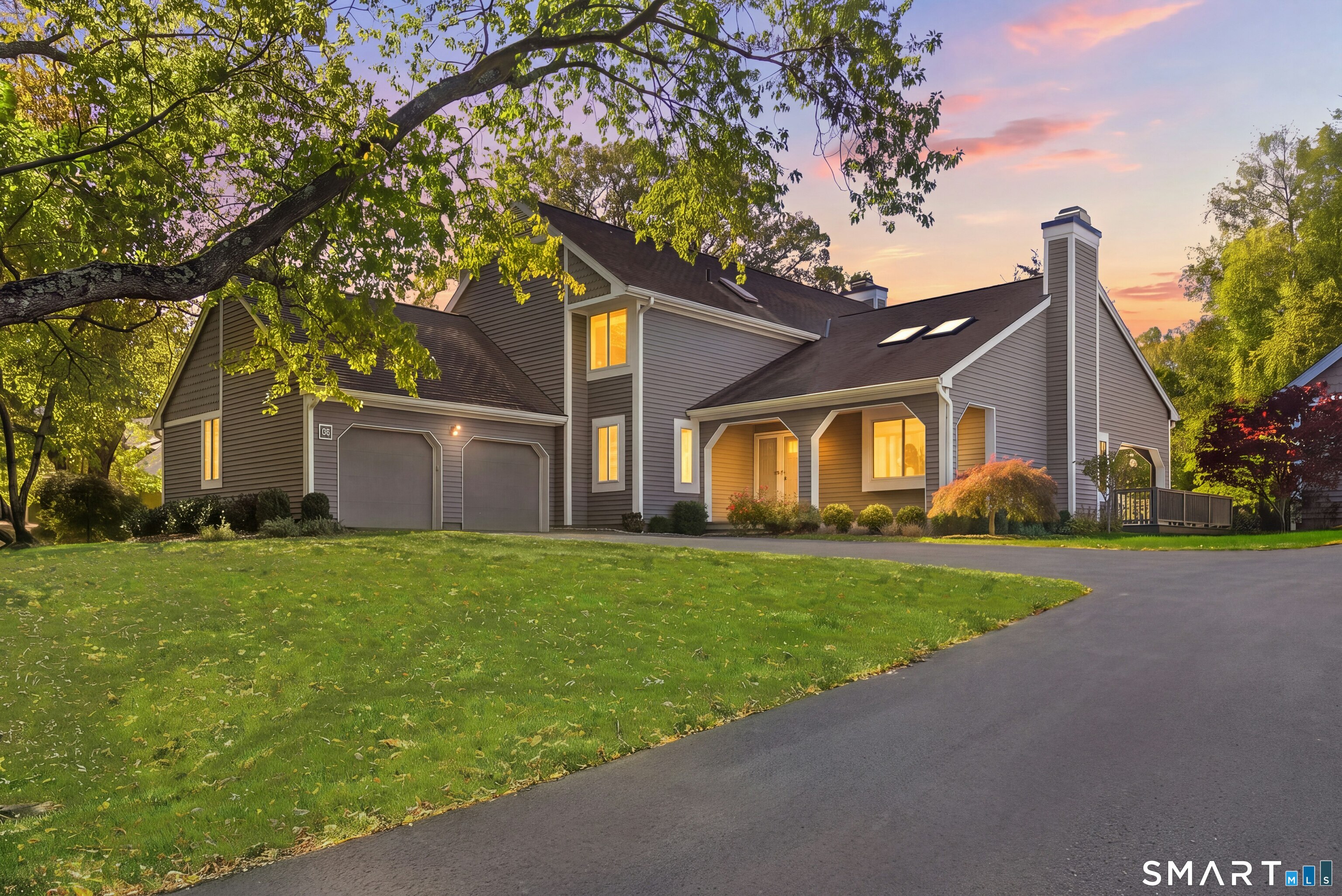 72 Doral Farm Road, Stamford, Connecticut photo 1