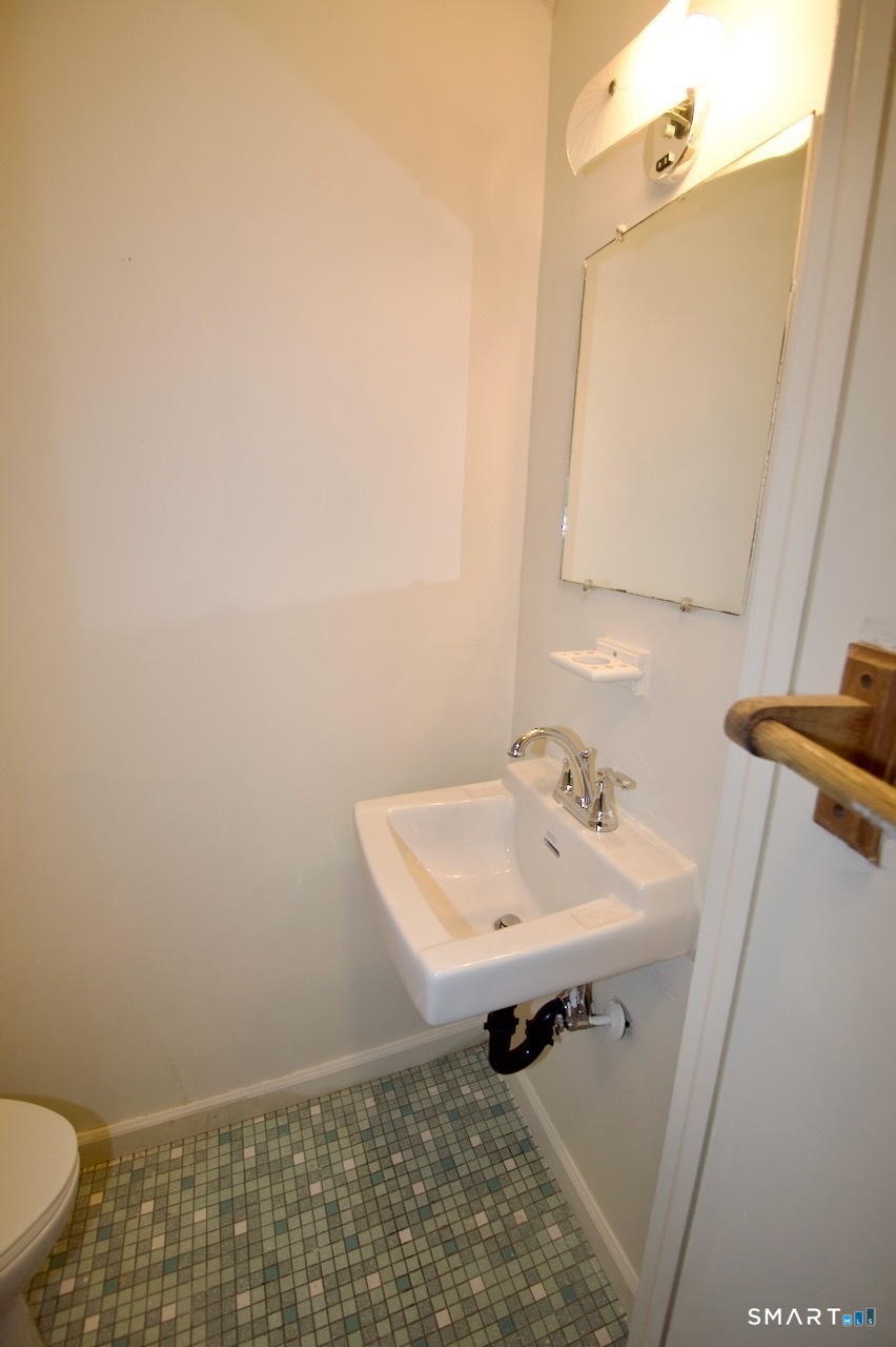 839 Blackstone Village Unit #839 photo 8