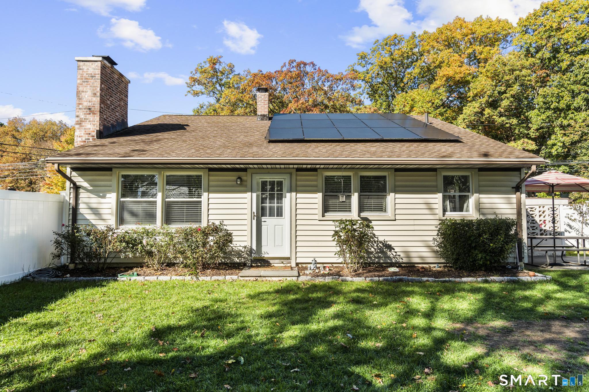 270 Silver Lane photo 38