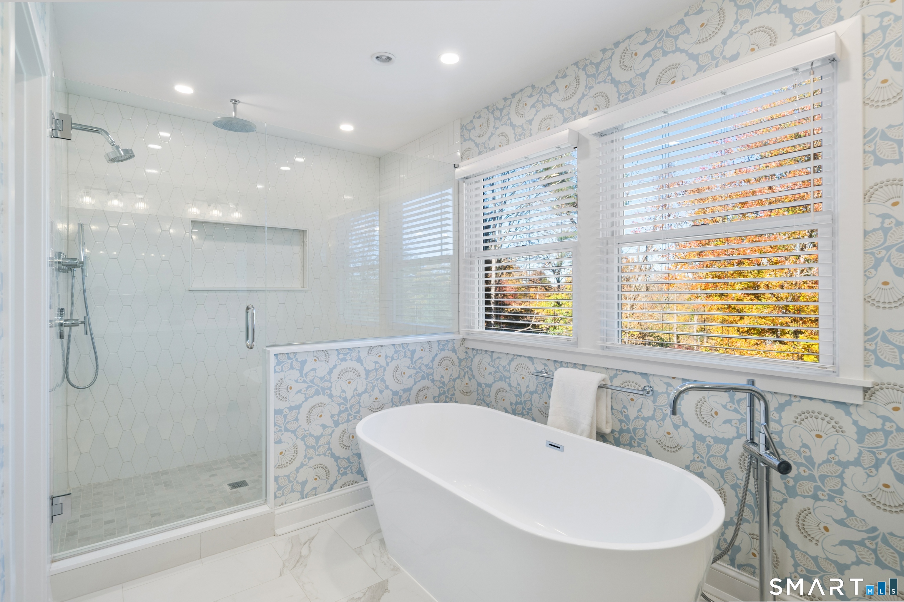 42 Woodbine Road — photo 16
