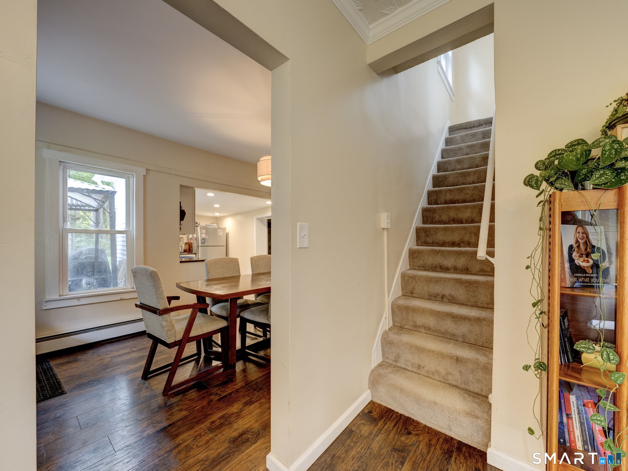 315 Divinity Street photo 27