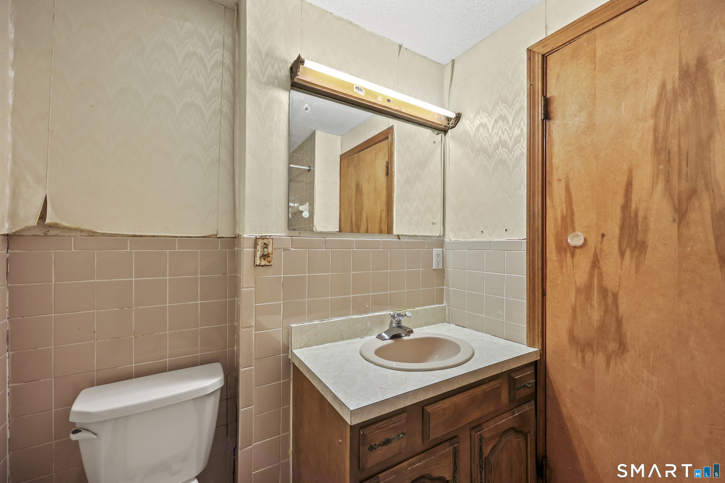 521 West Wolcott Avenue photo 29