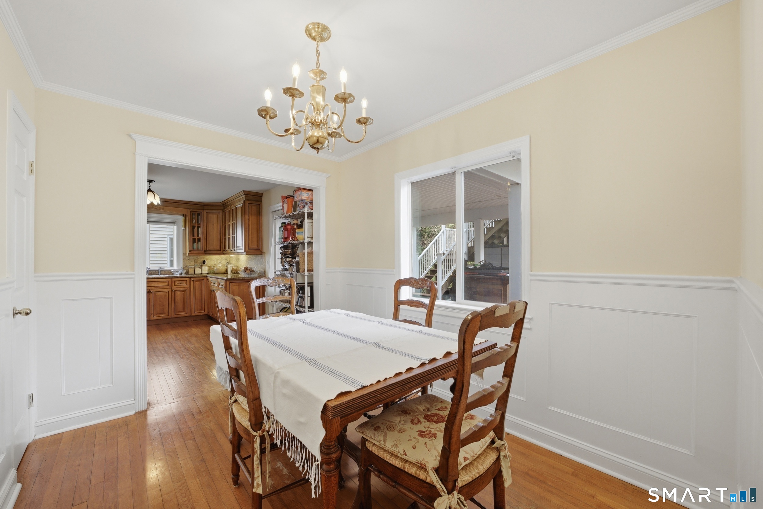 128 Van Buskirk Avenue — photo 28