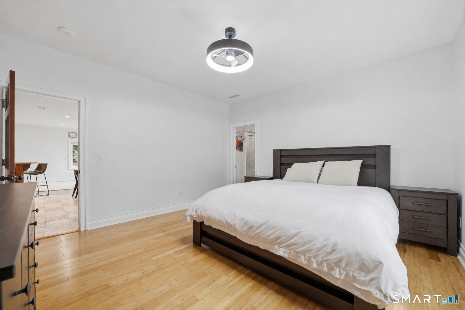 128 Van Buskirk Avenue — photo 10