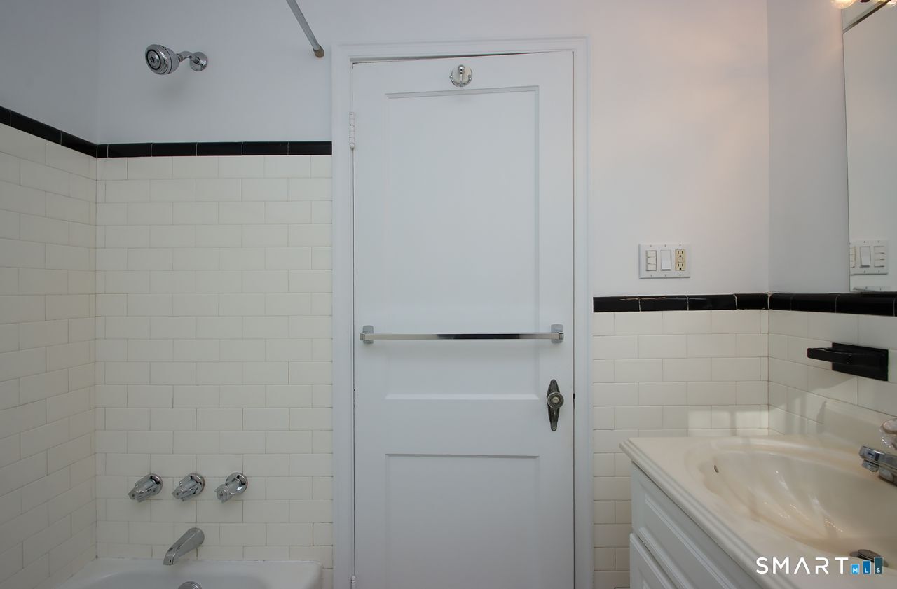 55 Patten Road photo 16