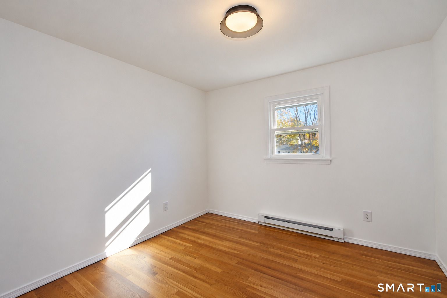 311 Torringford Street photo 15