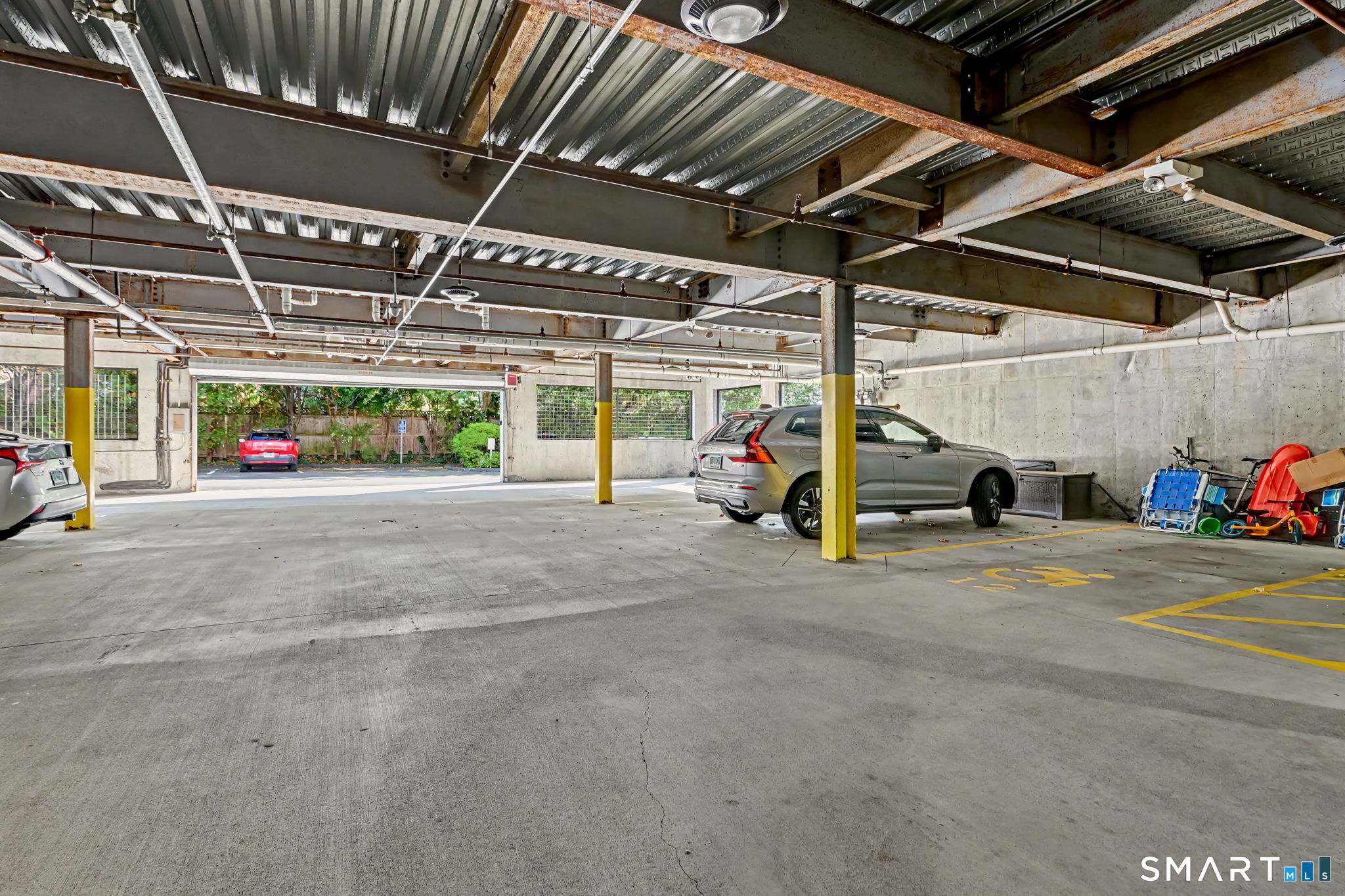 4 Lowe Street, Unit 203 — photo 31