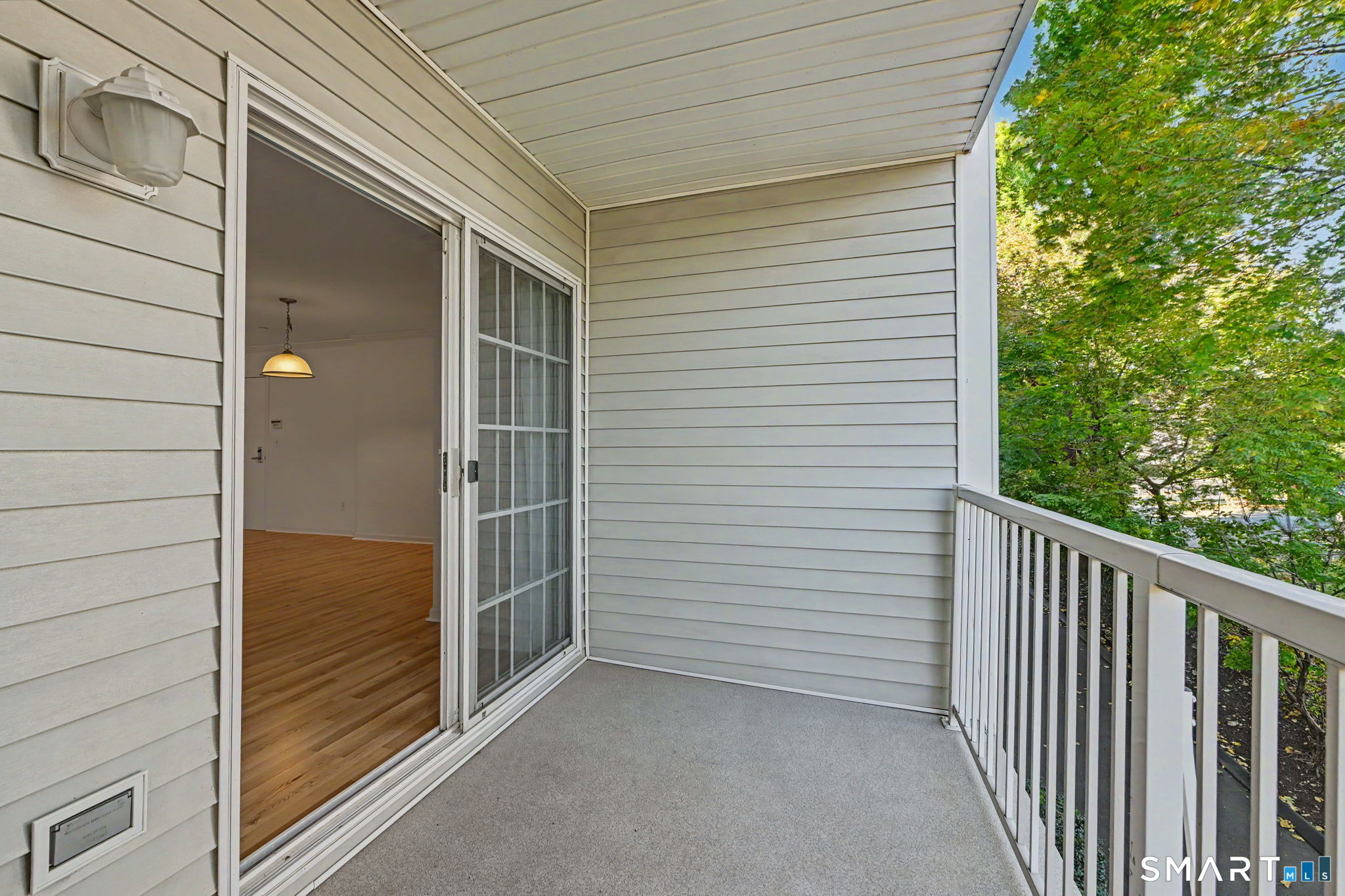4 Lowe Street, Unit 203 — photo 11