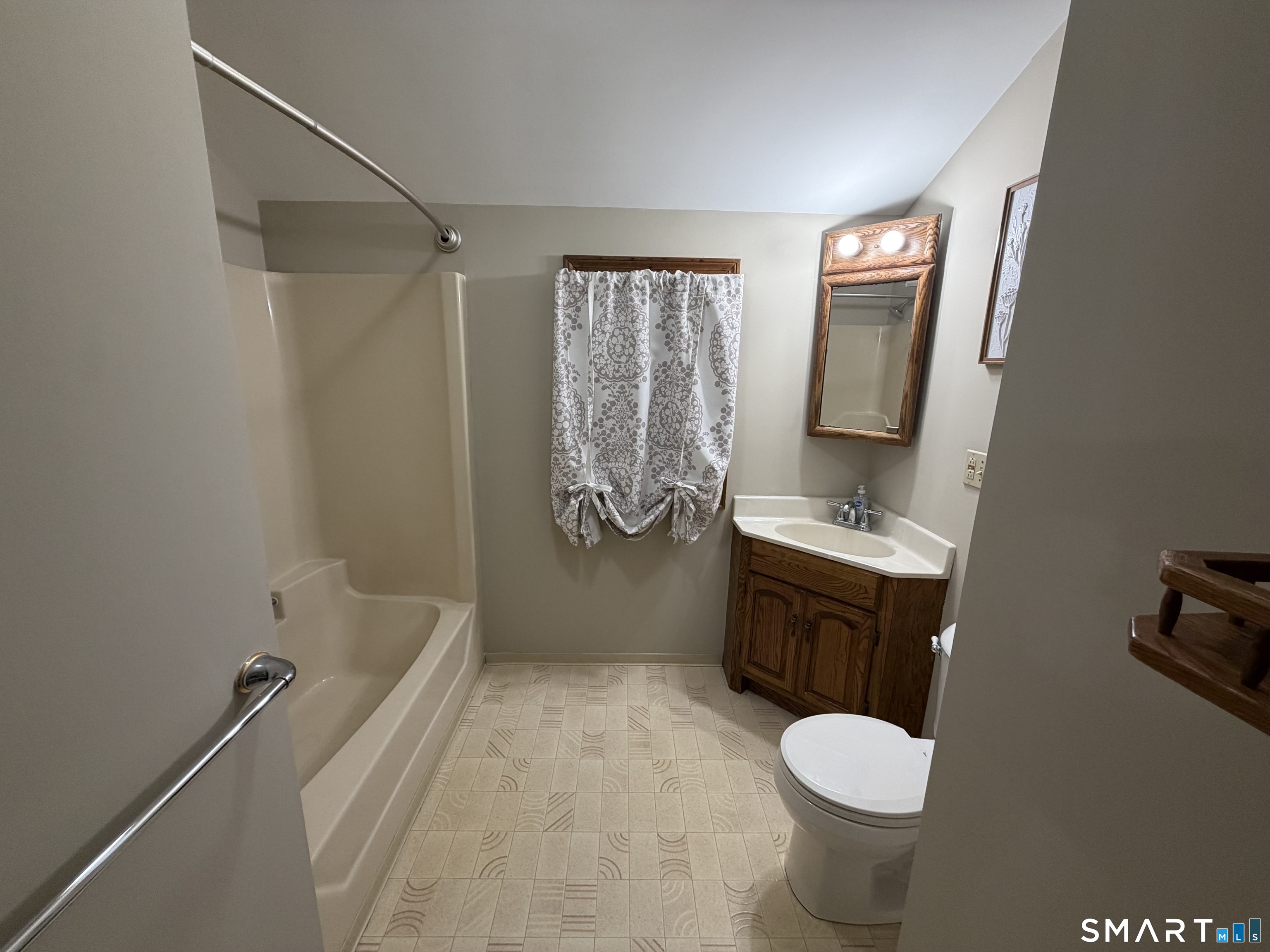255 Shadduck Road photo 16