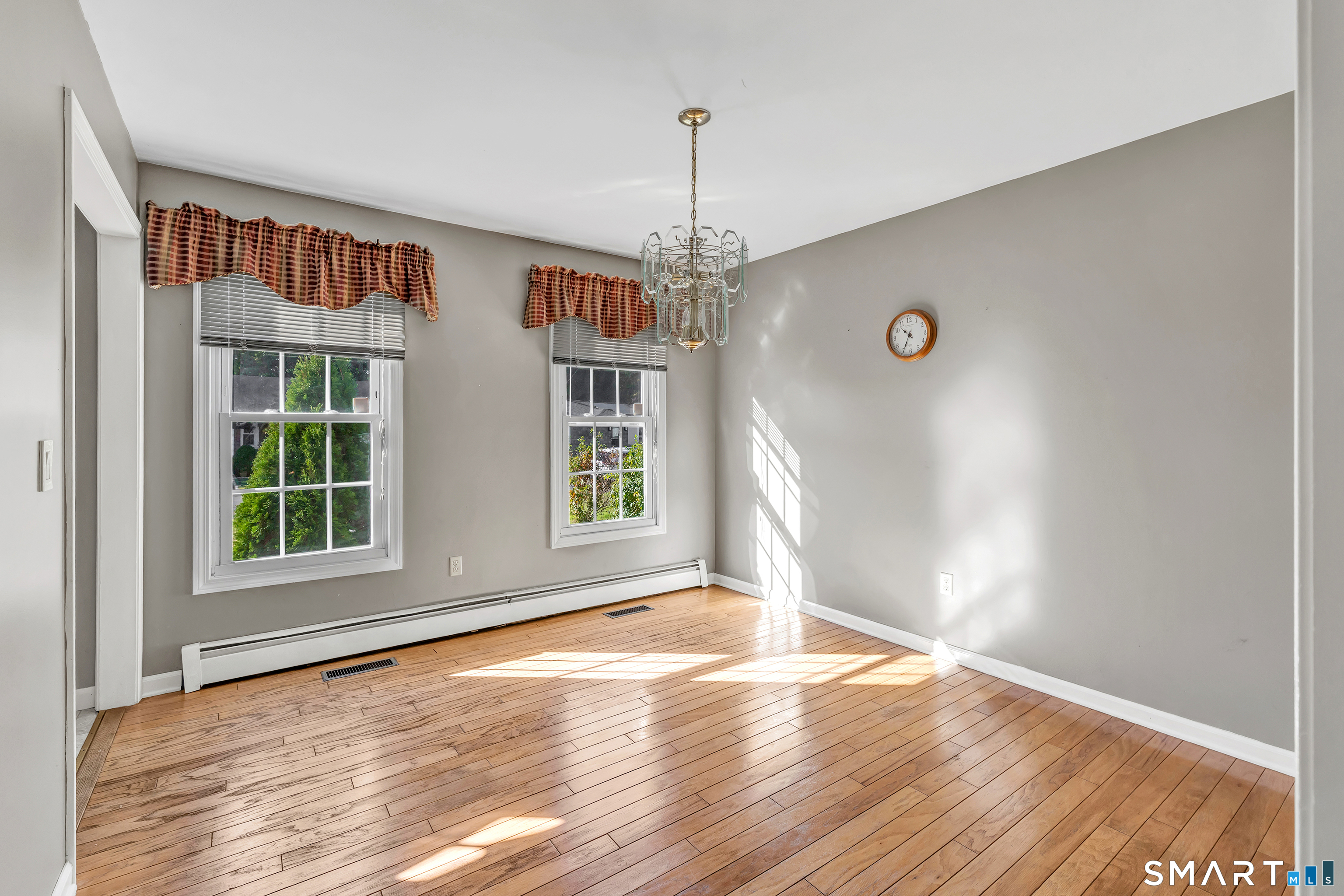 26 Dana Avenue photo 18