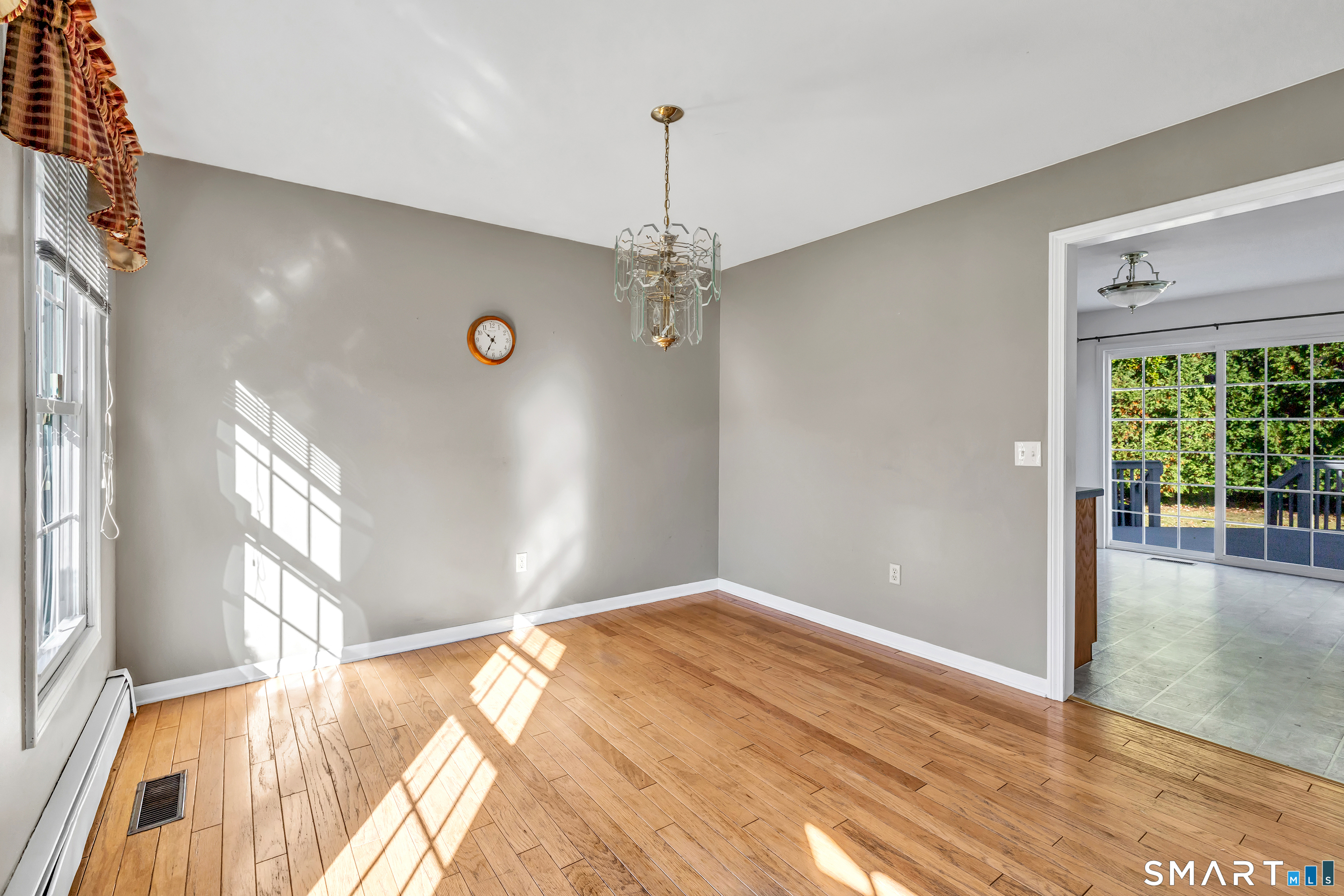 26 Dana Avenue photo 19